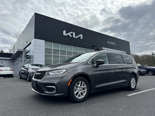 2021 Chrysler Pacifica Touring L in South Glens Falls, NY - Romeo Auto Group