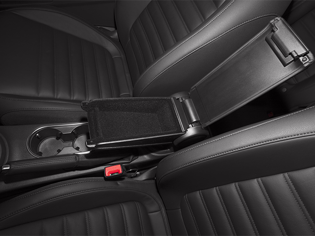 2013 Volkswagen Beetle 2.0T Fender Edition