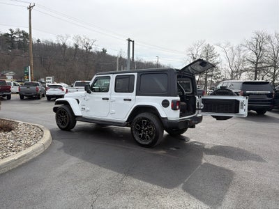2023 Jeep Wrangler 4-Door Sahara 4x4