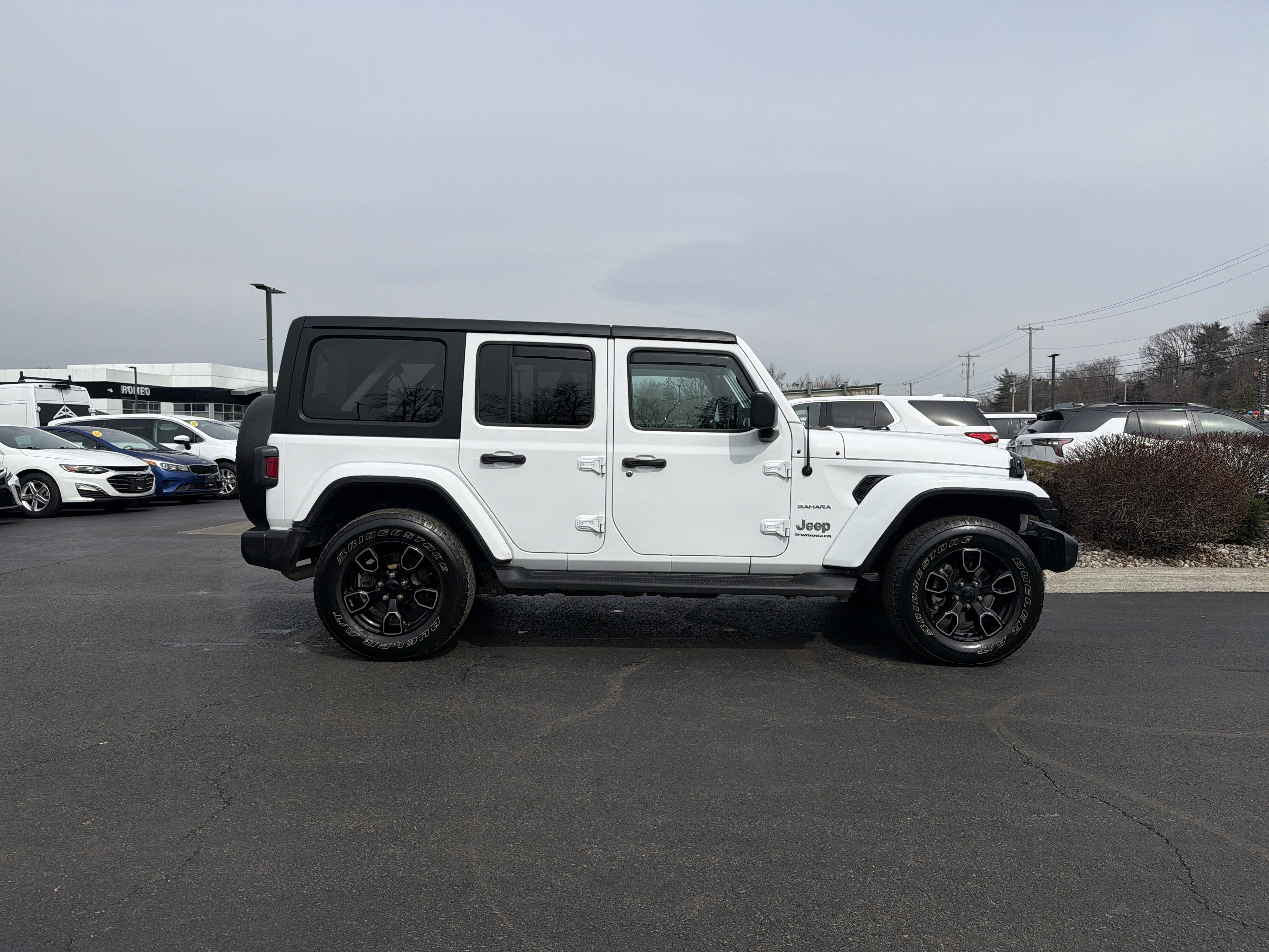 2023 Jeep Wrangler 4-Door Sahara 4x4