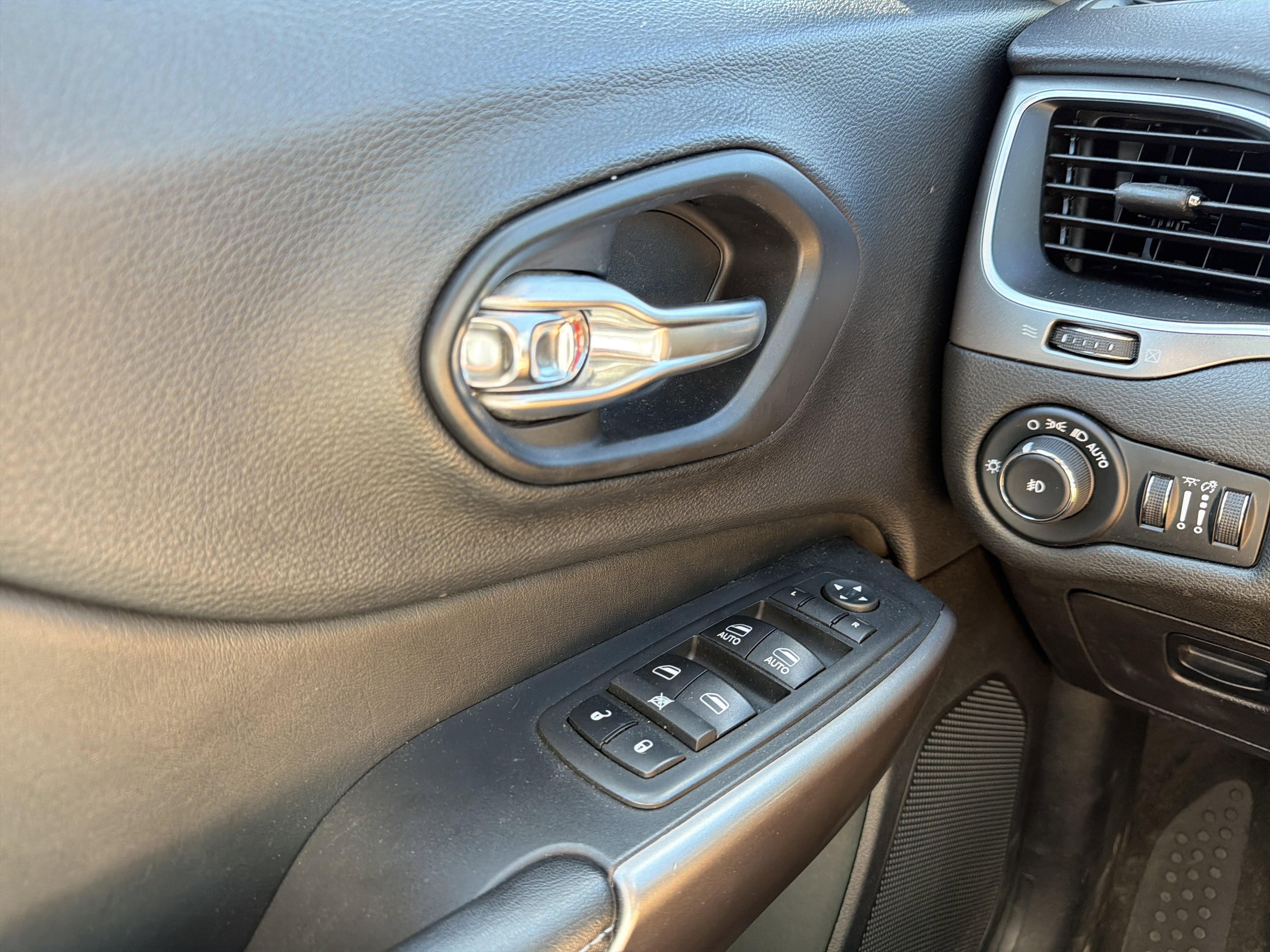 2019 Jeep Cherokee Latitude Plus 4x4