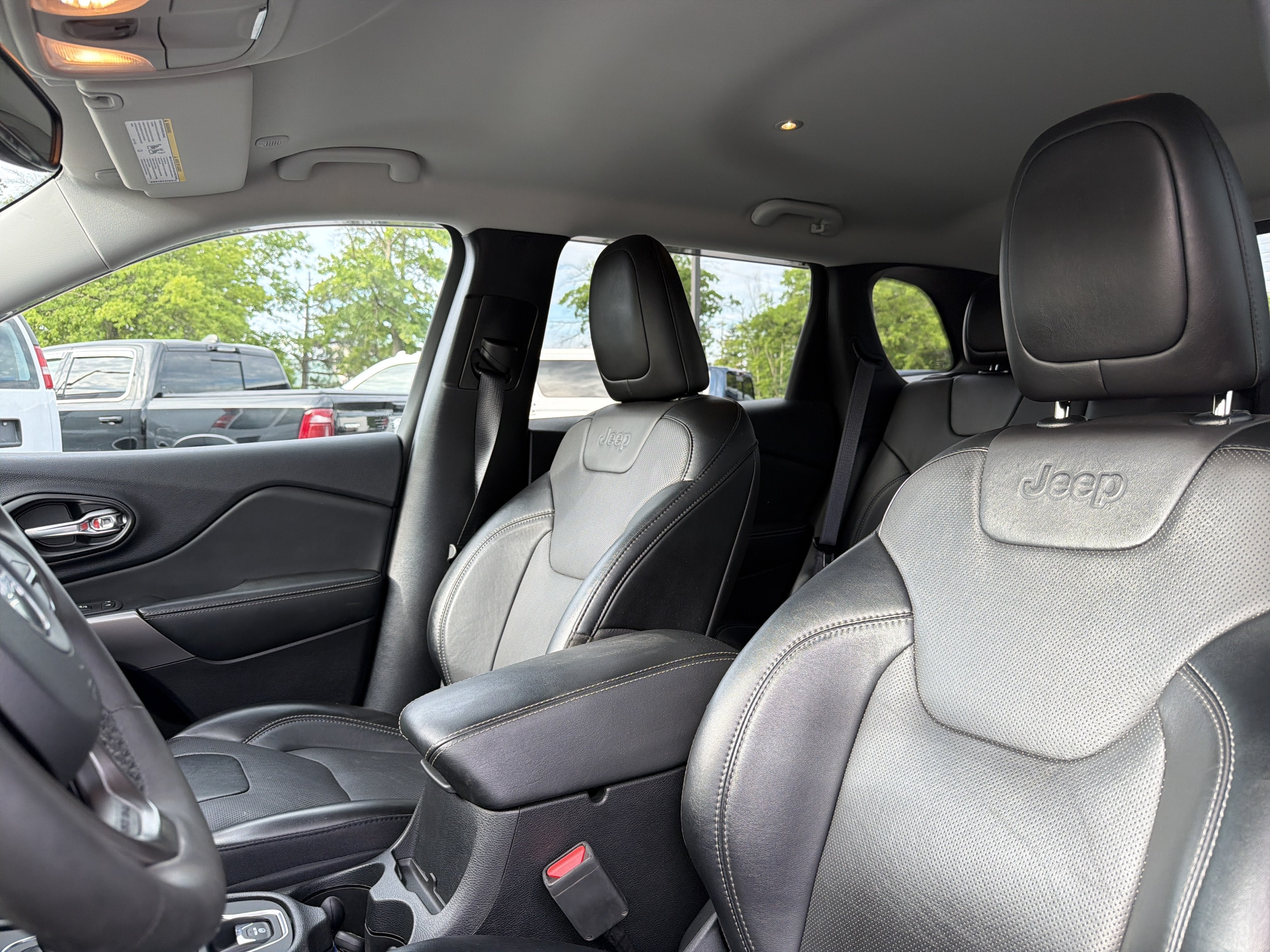 2022 Jeep Cherokee Latitude Lux 4x4