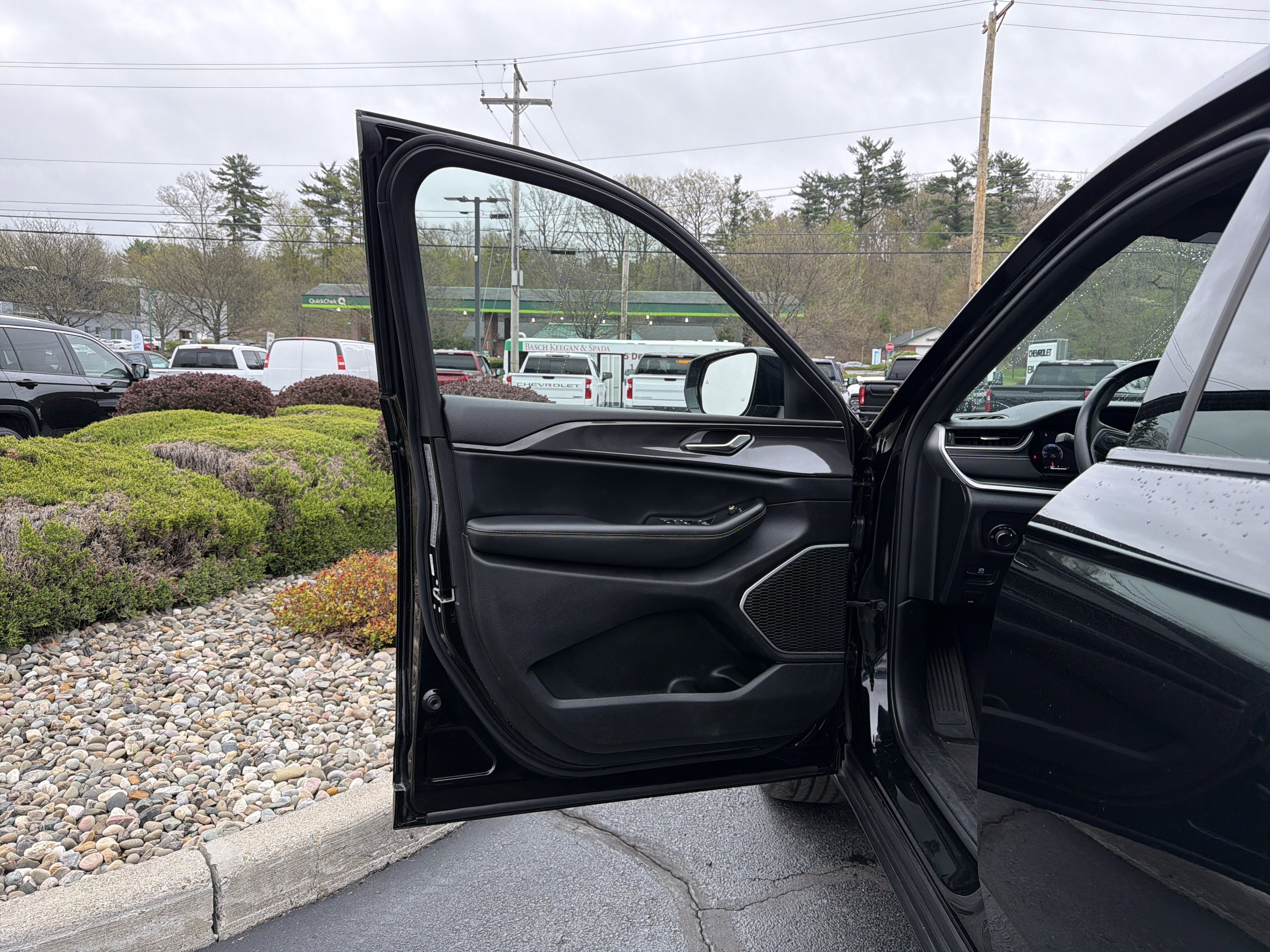 2022 Jeep Grand Cherokee L Altitude 4x4