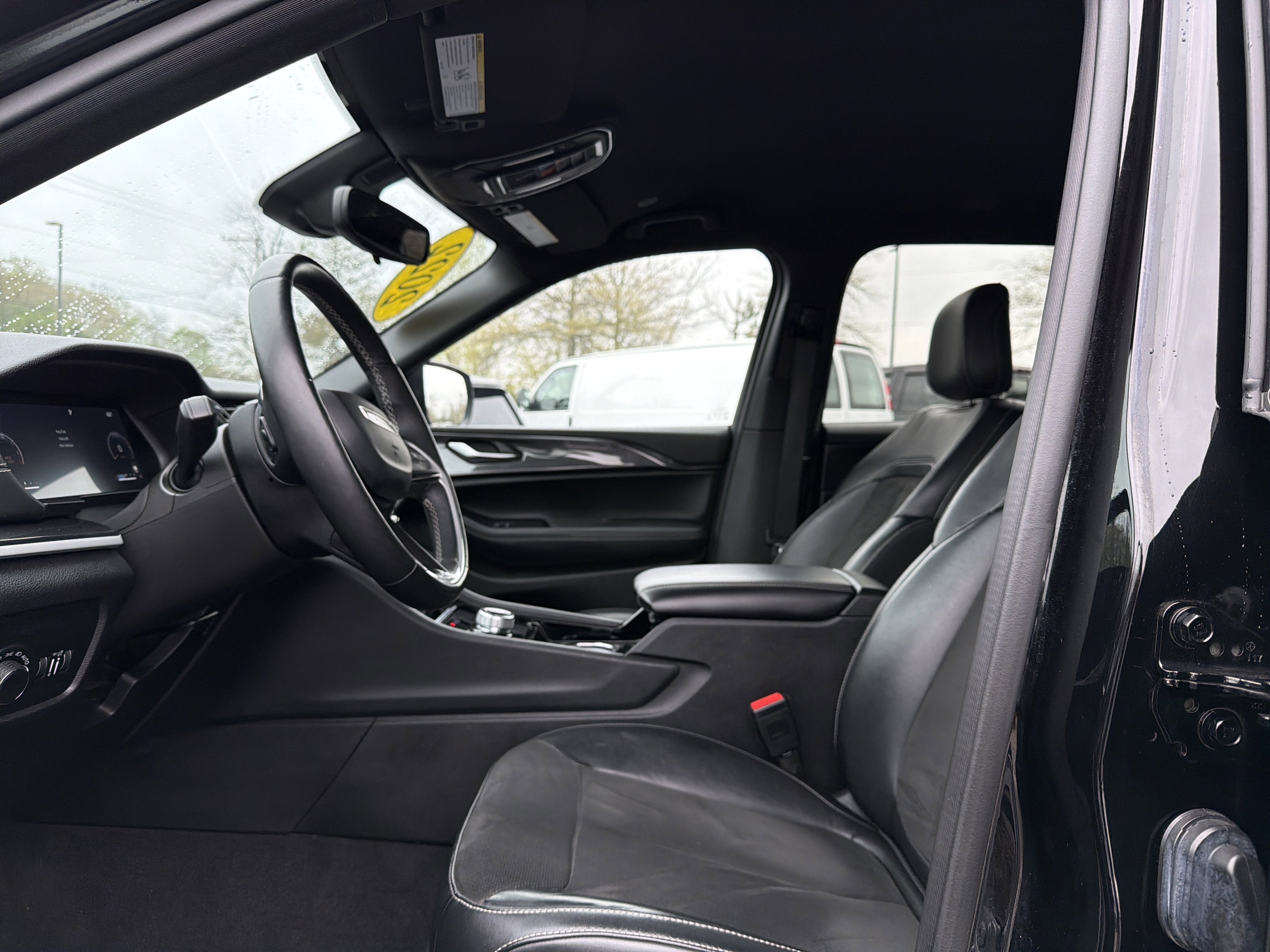 2022 Jeep Grand Cherokee L Altitude 4x4