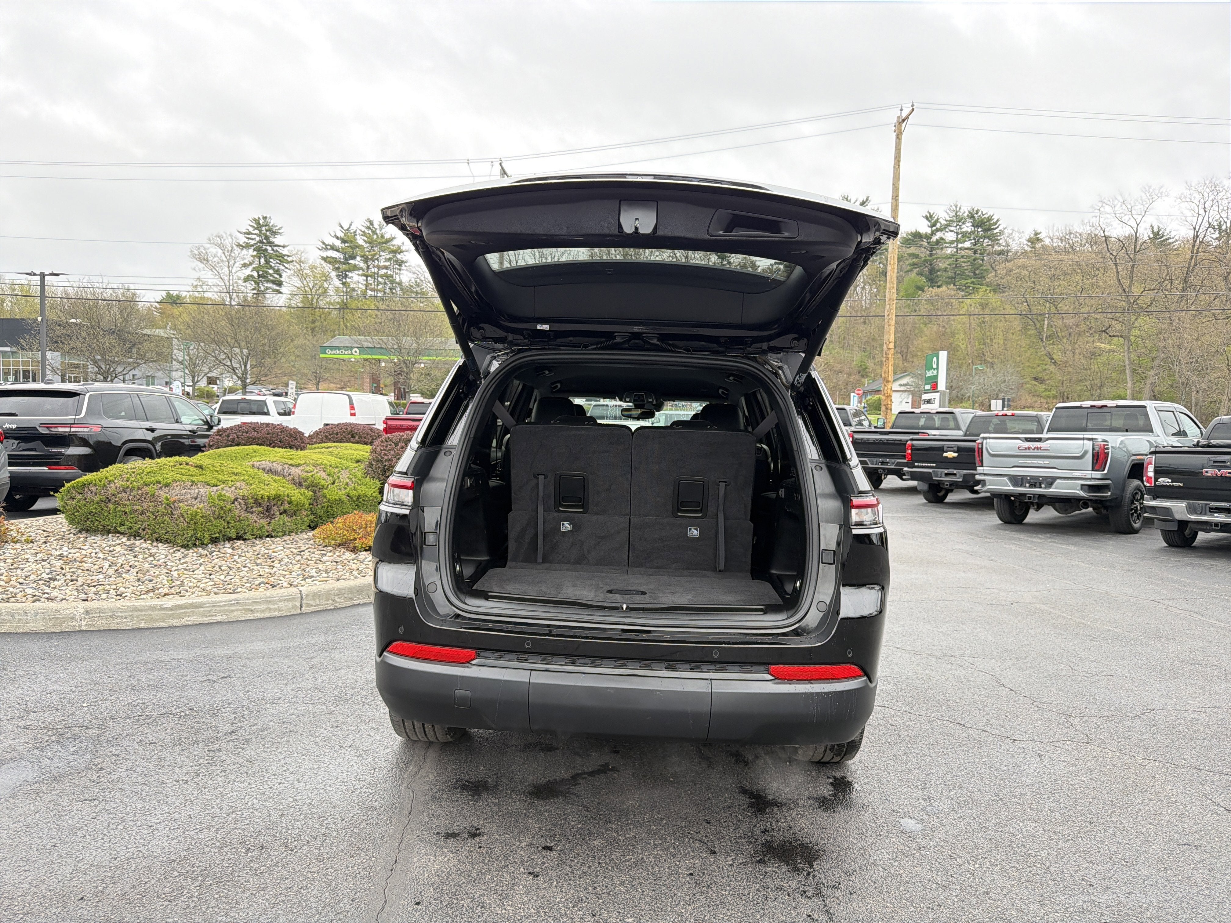 2022 Jeep Grand Cherokee L Altitude 4x4