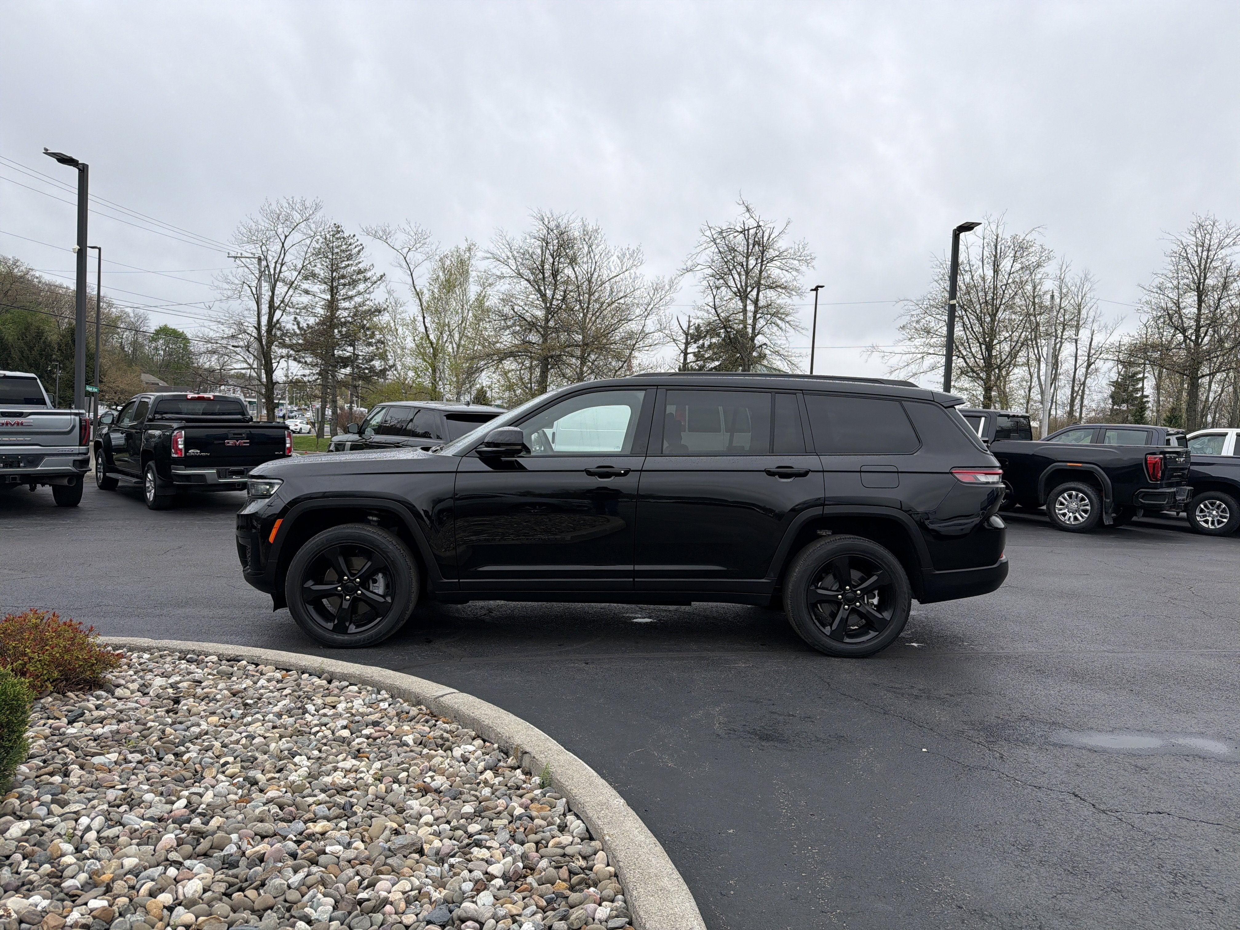 2022 Jeep Grand Cherokee L Altitude 4x4