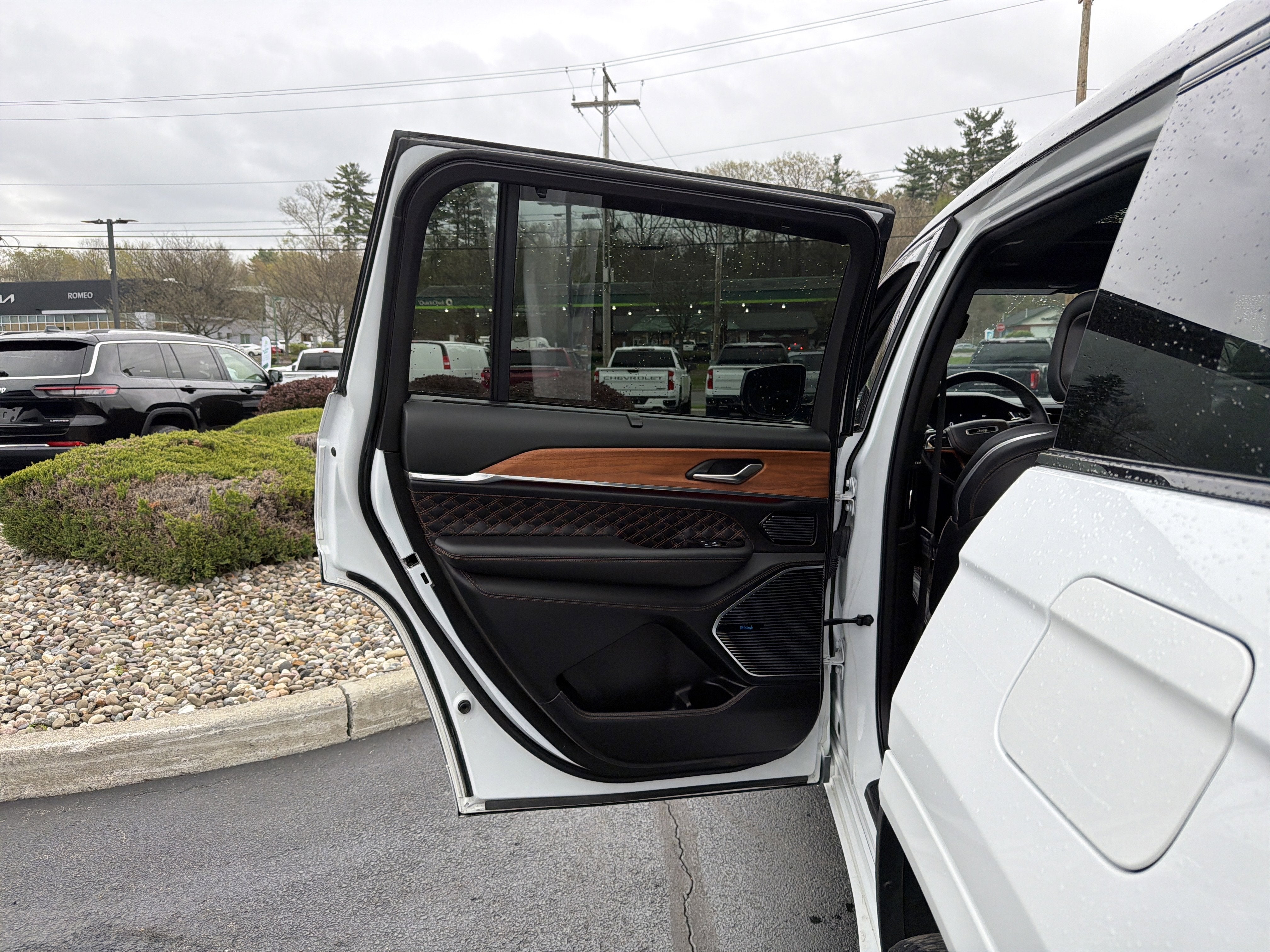 2023 Jeep Grand Cherokee L Summit Reserve