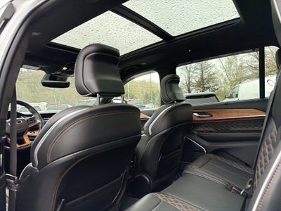 2023 Jeep Grand Cherokee L Summit Reserve