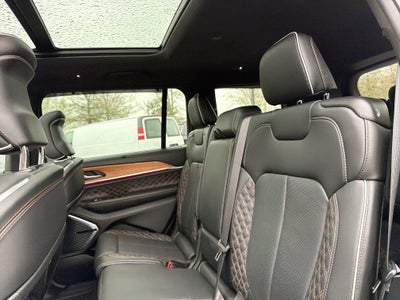 2023 Jeep Grand Cherokee L Summit Reserve