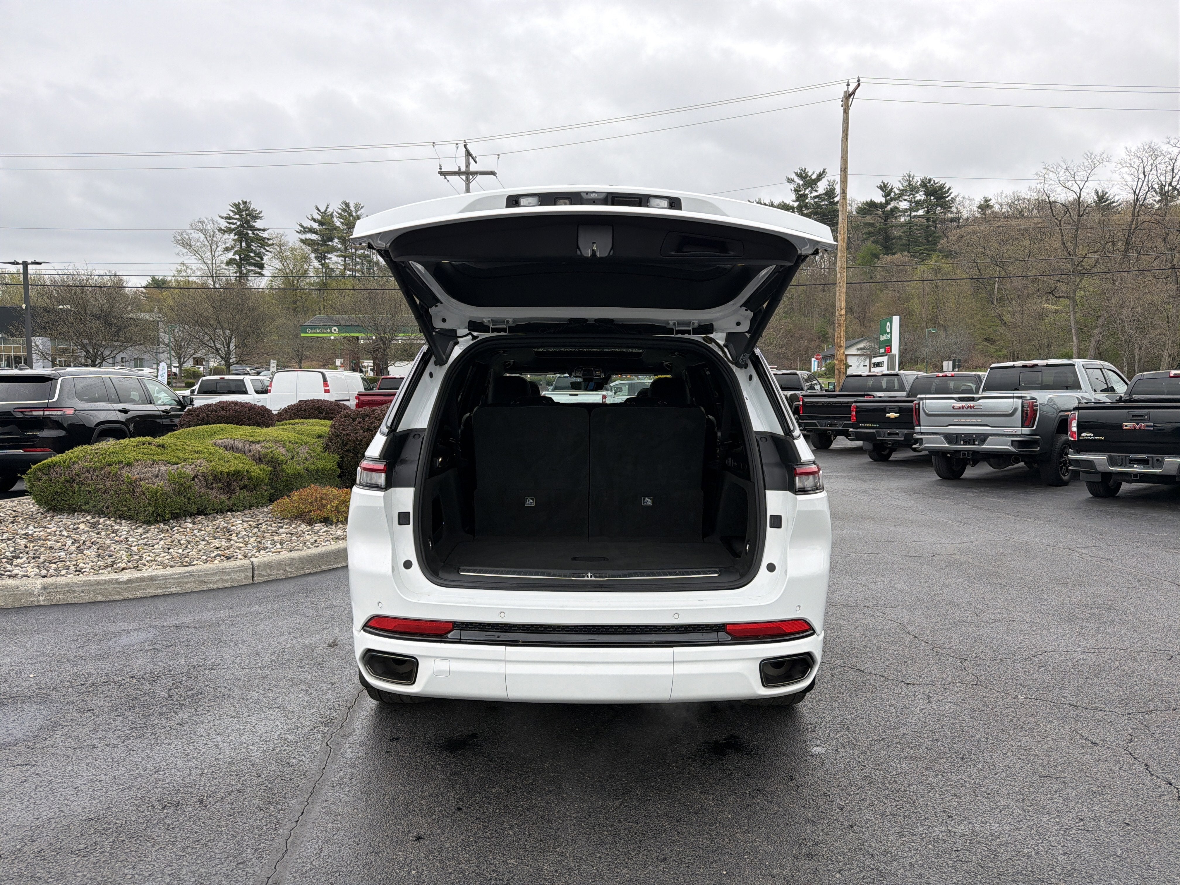 2023 Jeep Grand Cherokee L Summit Reserve
