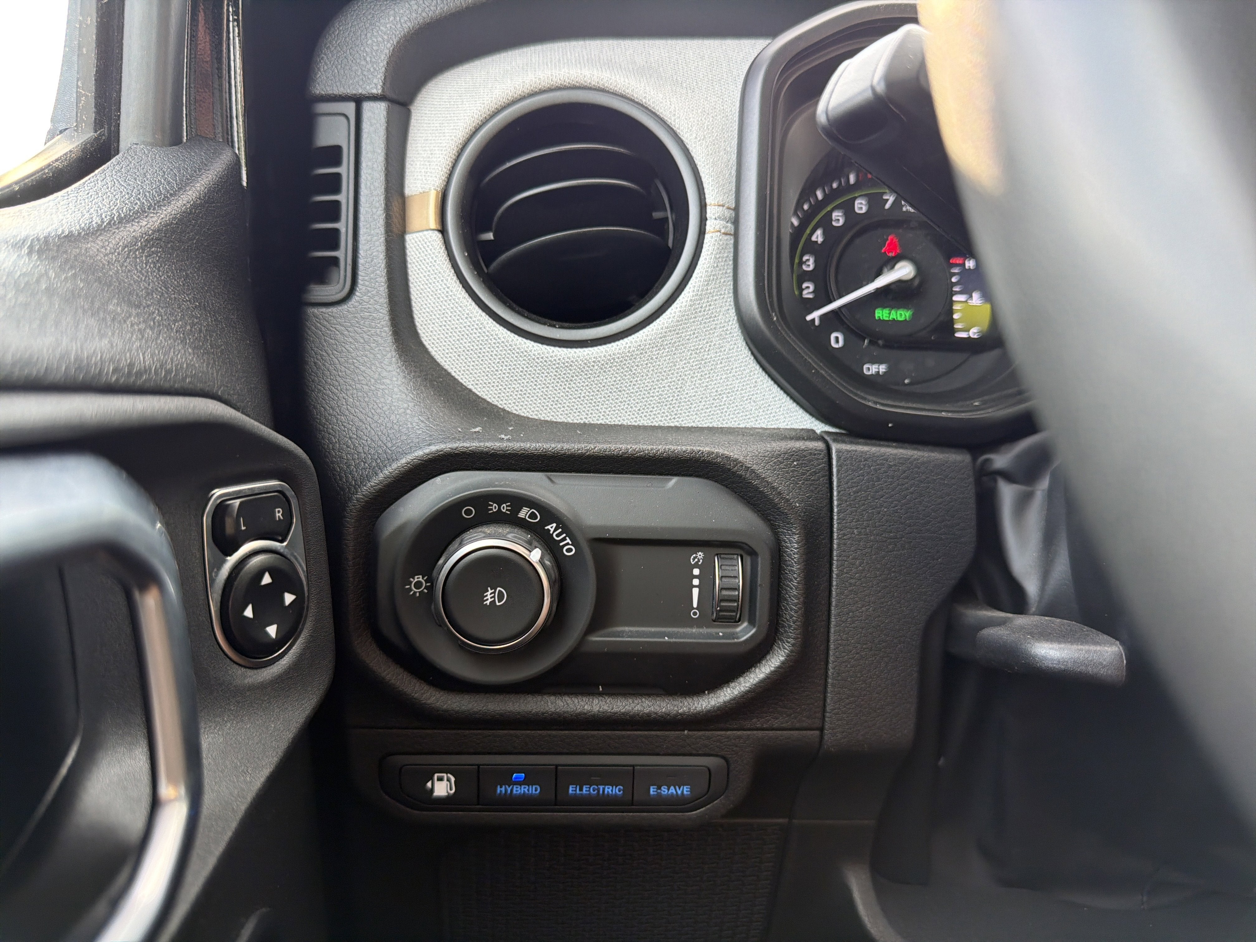2024 Jeep Wrangler 4xe Willys 4xe