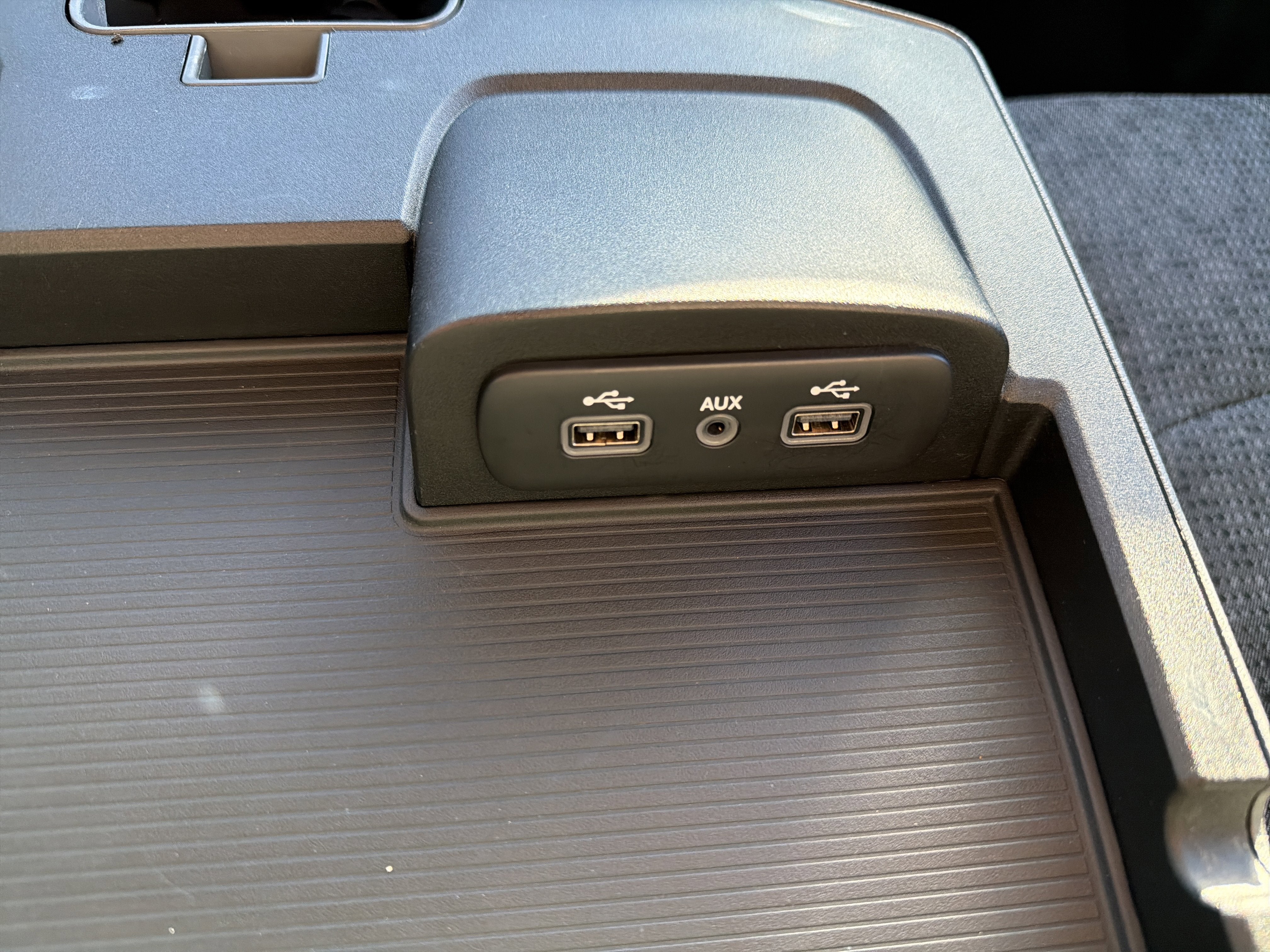 2018 RAM 1500 Big Horn Crew Cab 4x4 5'7" Box