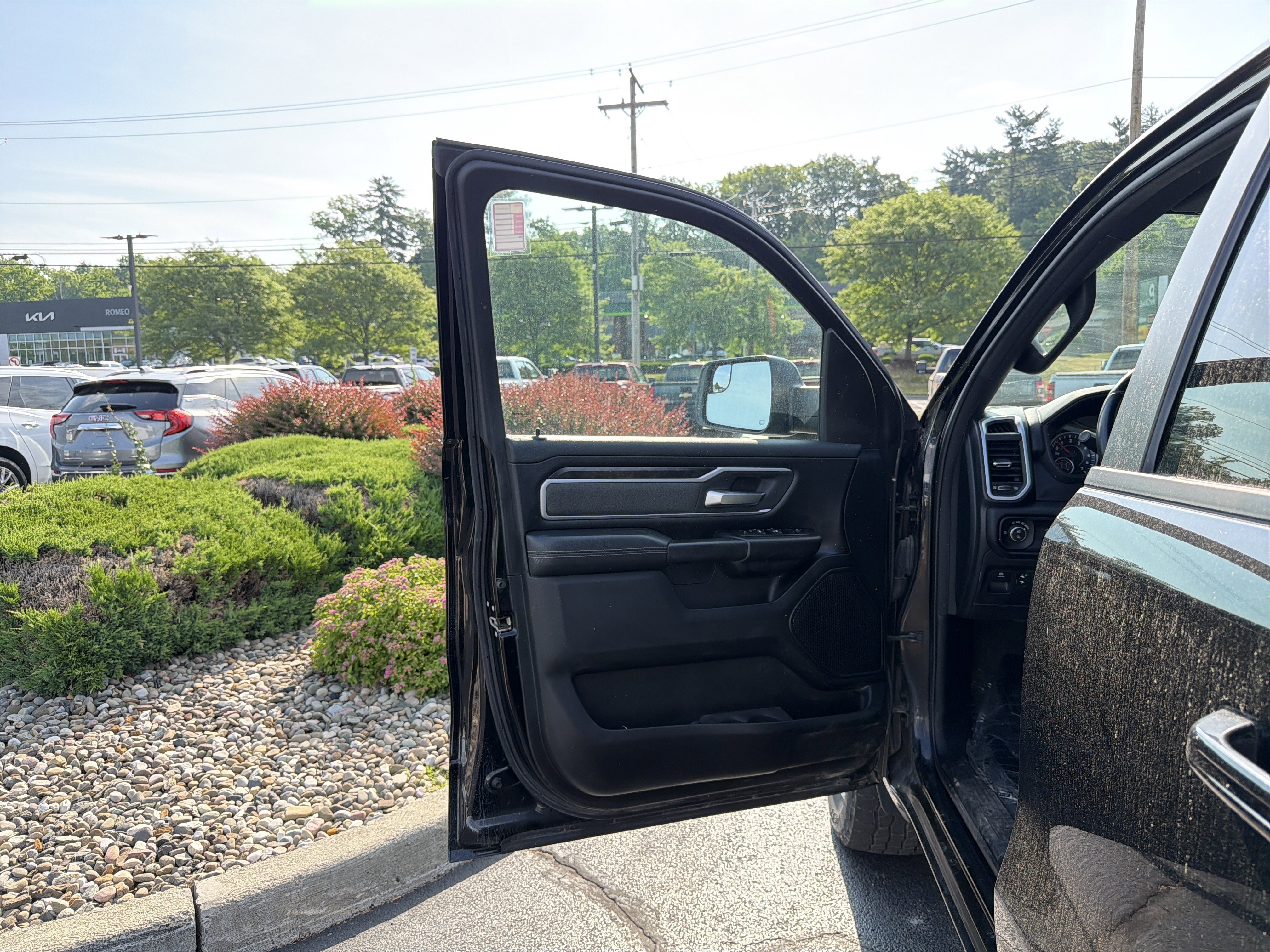 2021 RAM 1500 Big Horn Quad Cab 4x4 6'4" Box
