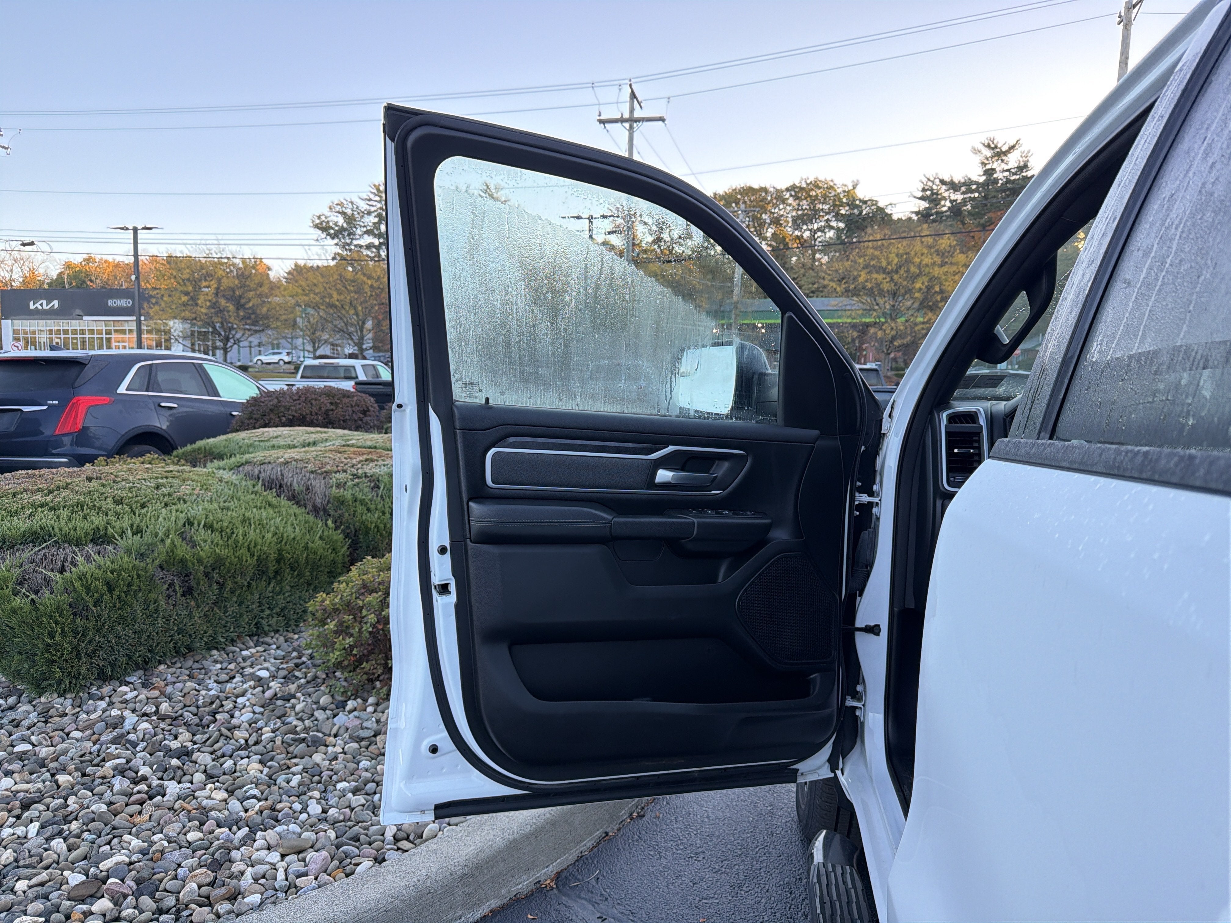 2022 RAM 1500 Big Horn Crew Cab 4x4 5'7" Box