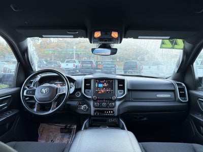 2022 RAM 1500 Big Horn Crew Cab 4x4 5'7" Box