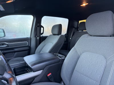 2022 RAM 1500 Big Horn Crew Cab 4x4 5'7" Box