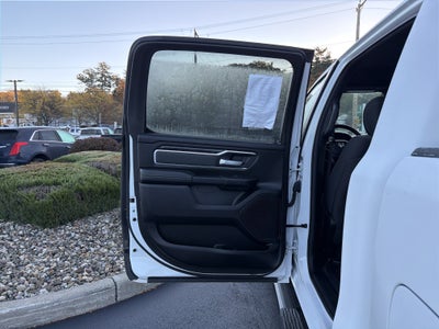2022 RAM 1500 Big Horn Crew Cab 4x4 5'7" Box