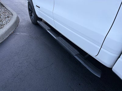 2022 RAM 1500 Big Horn Crew Cab 4x4 5'7" Box