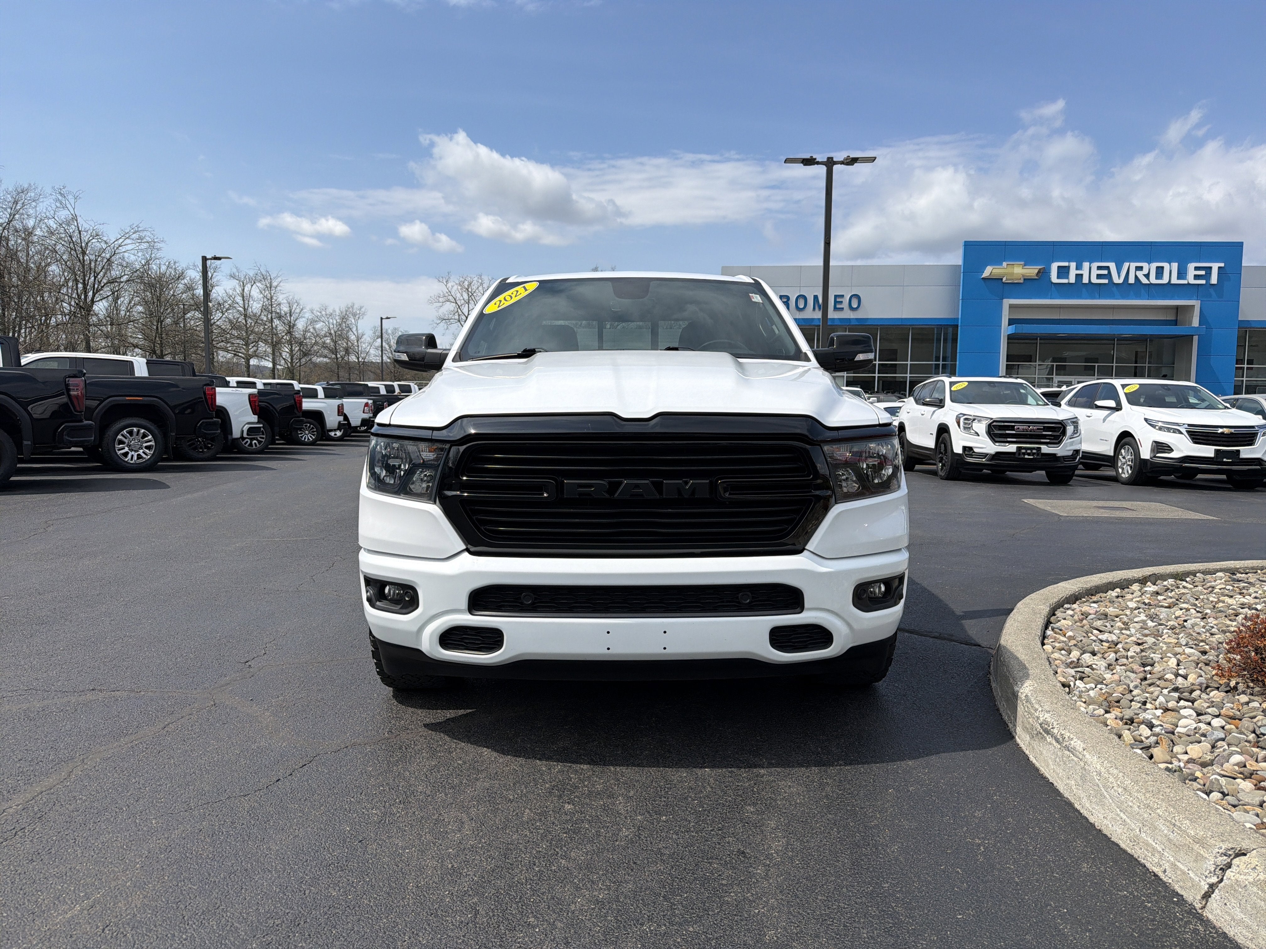 2021 RAM 1500 Big Horn Crew Cab 4x4 5'7" Box