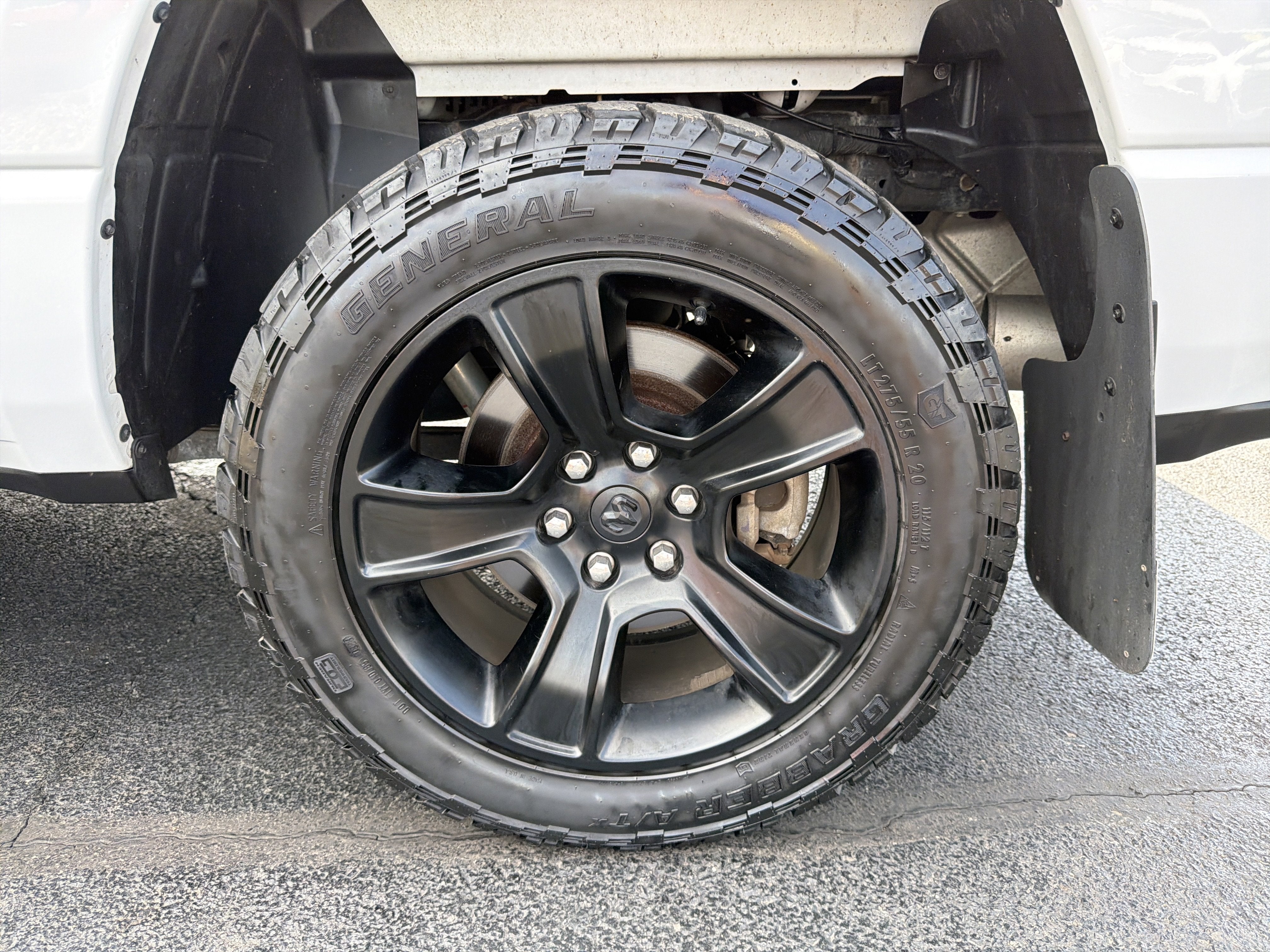 2021 RAM 1500 Big Horn Crew Cab 4x4 5'7" Box