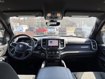 2022 RAM 1500 Big Horn Crew Cab 4x4 5'7" Box