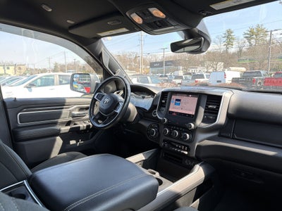 2022 RAM 1500 Big Horn Crew Cab 4x4 5'7" Box