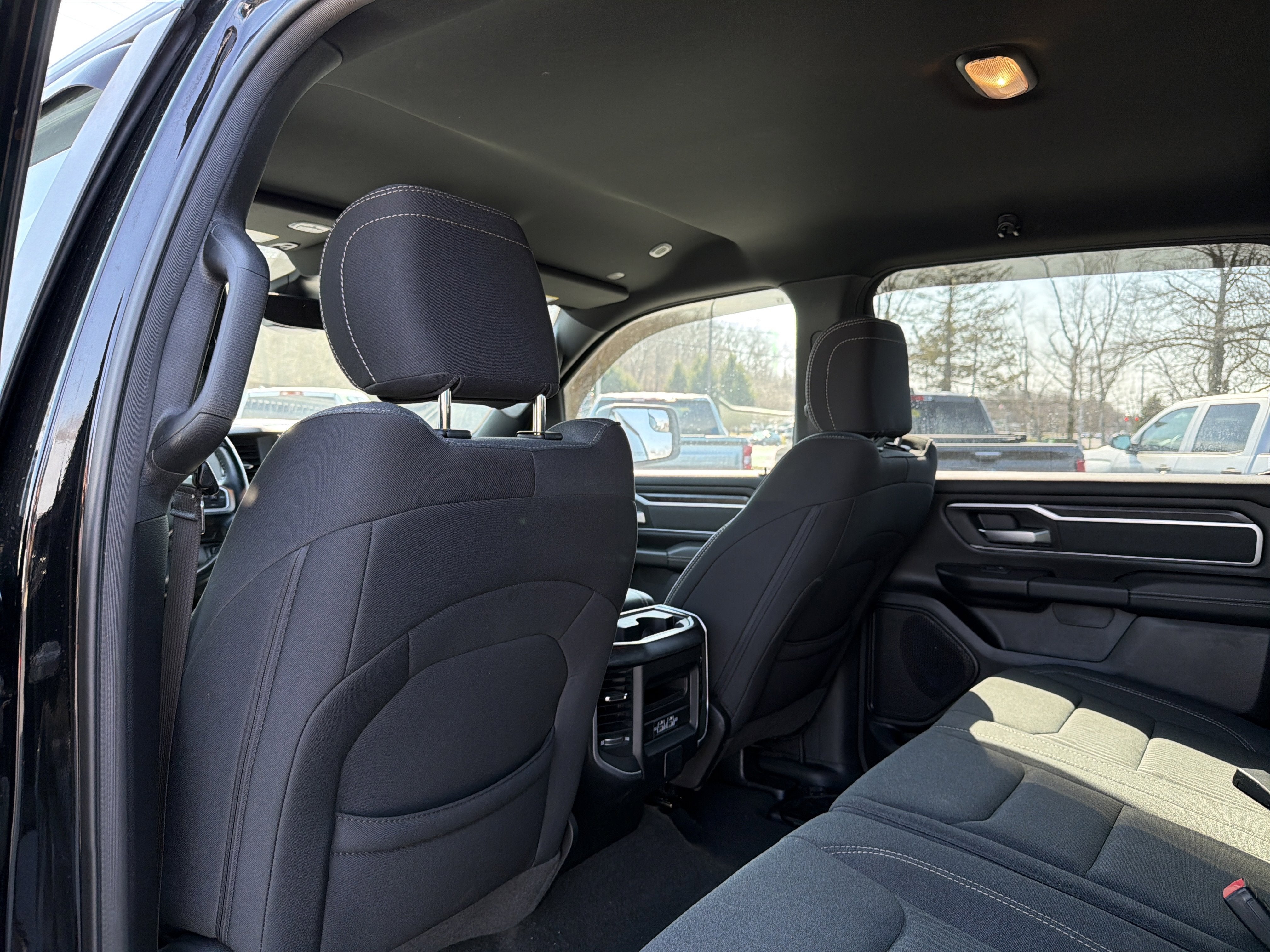 2022 RAM 1500 Big Horn Crew Cab 4x4 5'7" Box