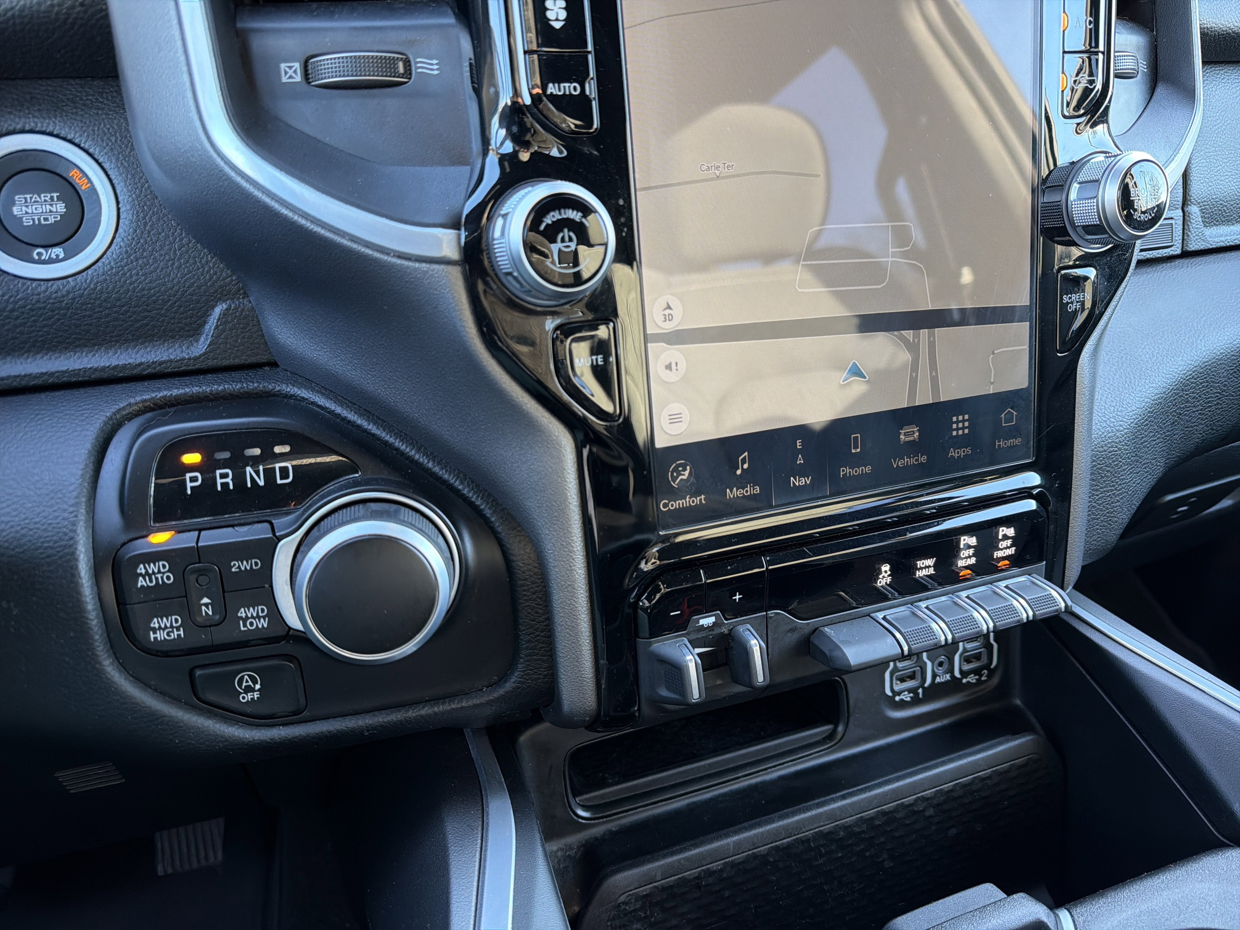 2023 RAM 1500 Big Horn Crew Cab 4x4 5'7" Box