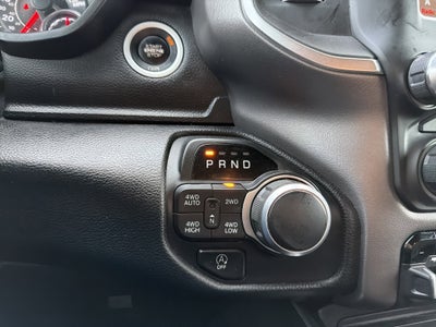 2019 RAM 1500 Big Horn/Lone Star Crew Cab 4x4 5'7" Box