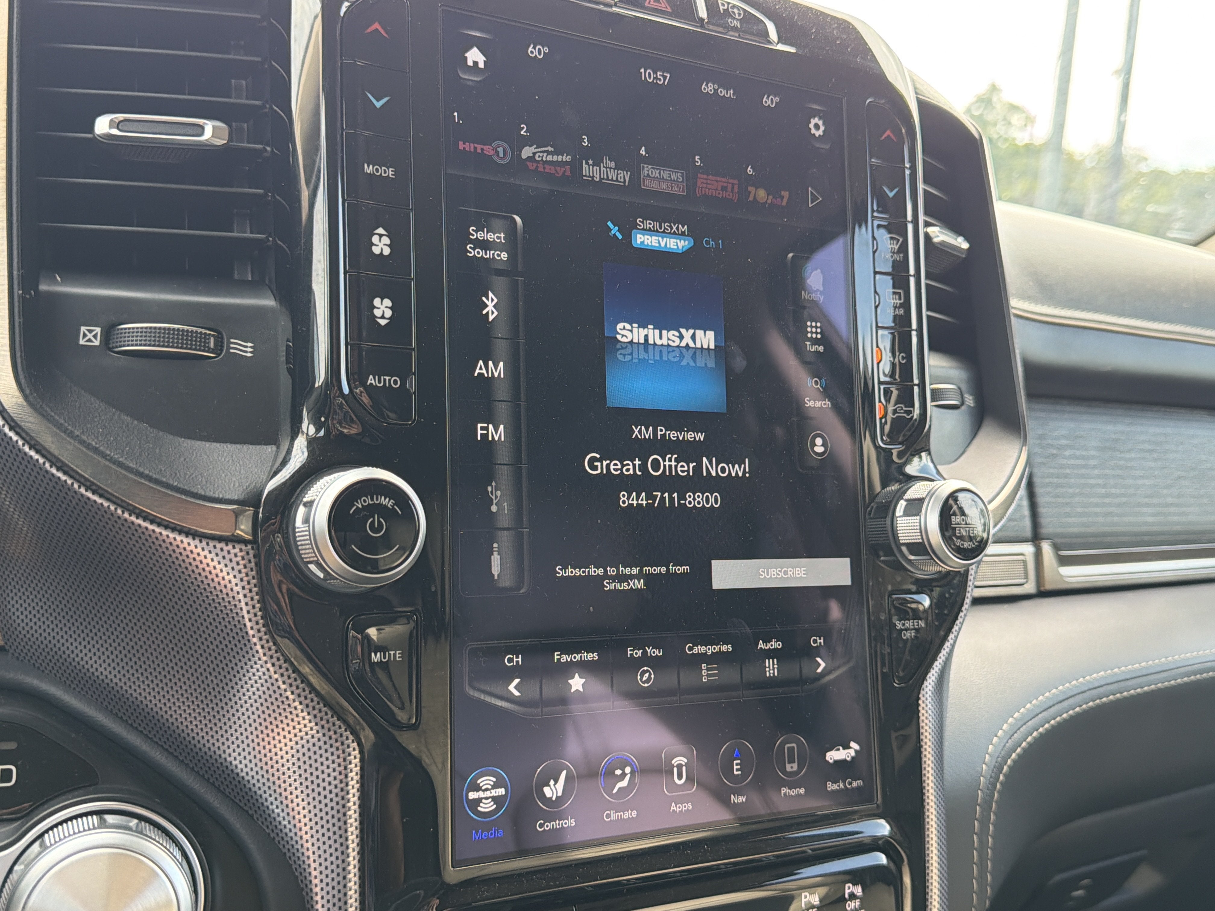 2019 RAM 1500 Limited Crew Cab 4x4 5'7" Box