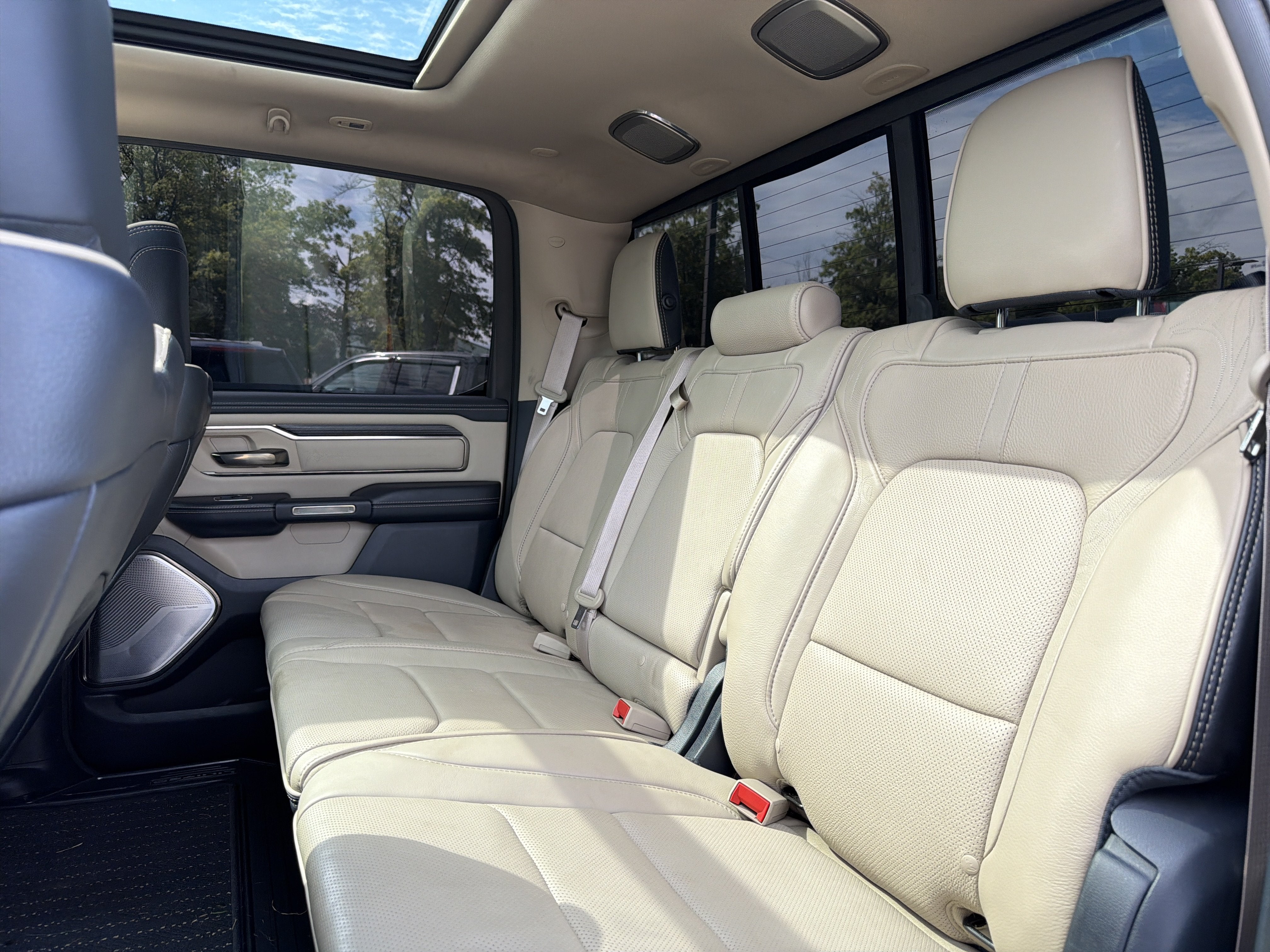 2019 RAM 1500 Limited Crew Cab 4x4 5'7" Box