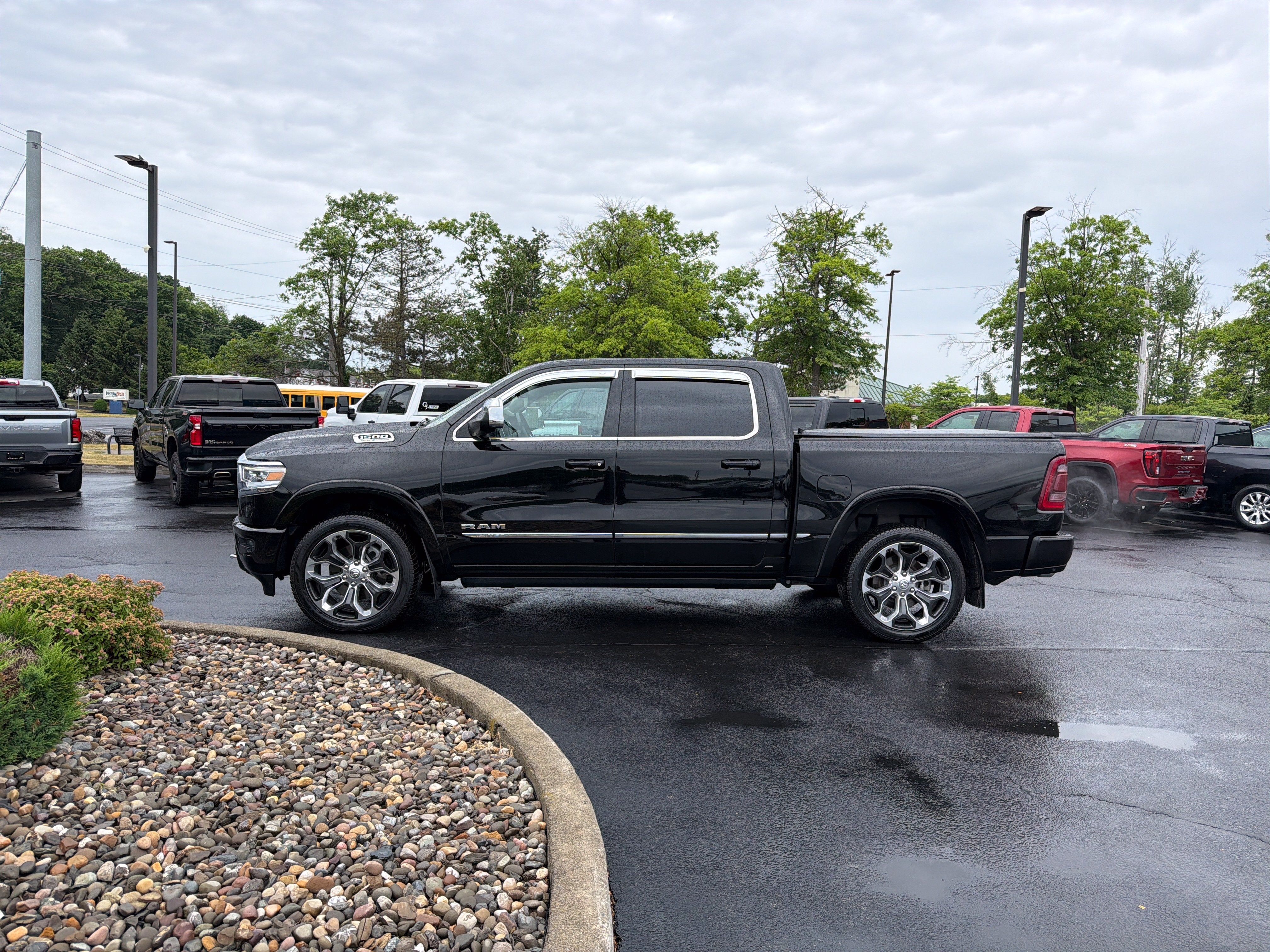 2023 RAM 1500 Limited Crew Cab 4x4 5'7" Box