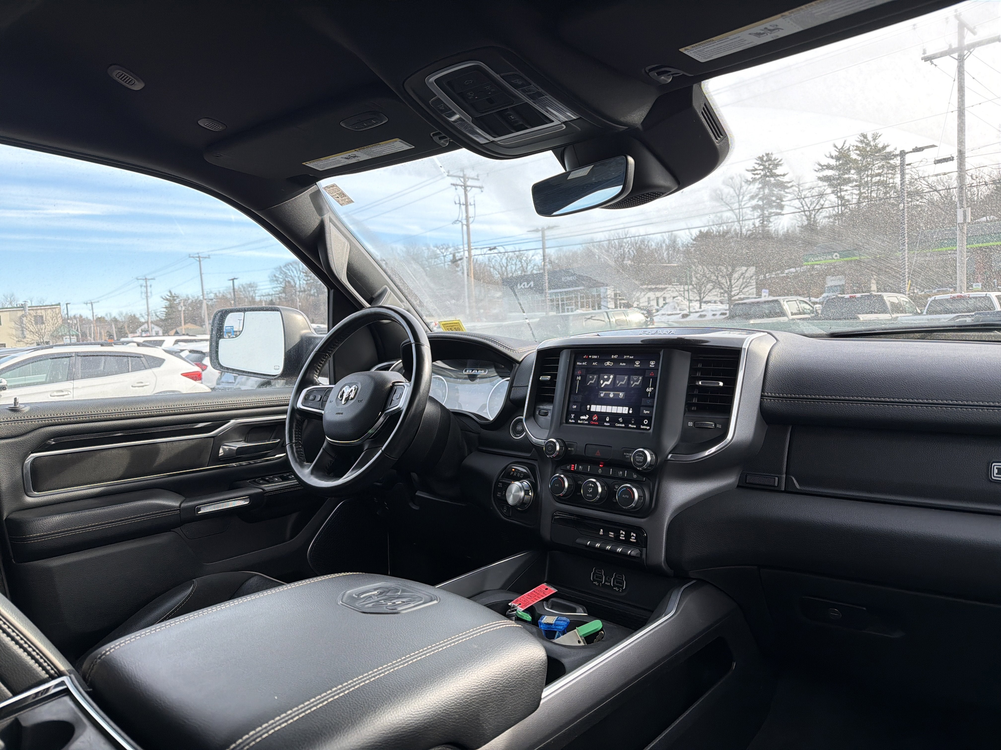 2021 RAM 1500 Laramie Crew Cab 4x4 6'4" Box