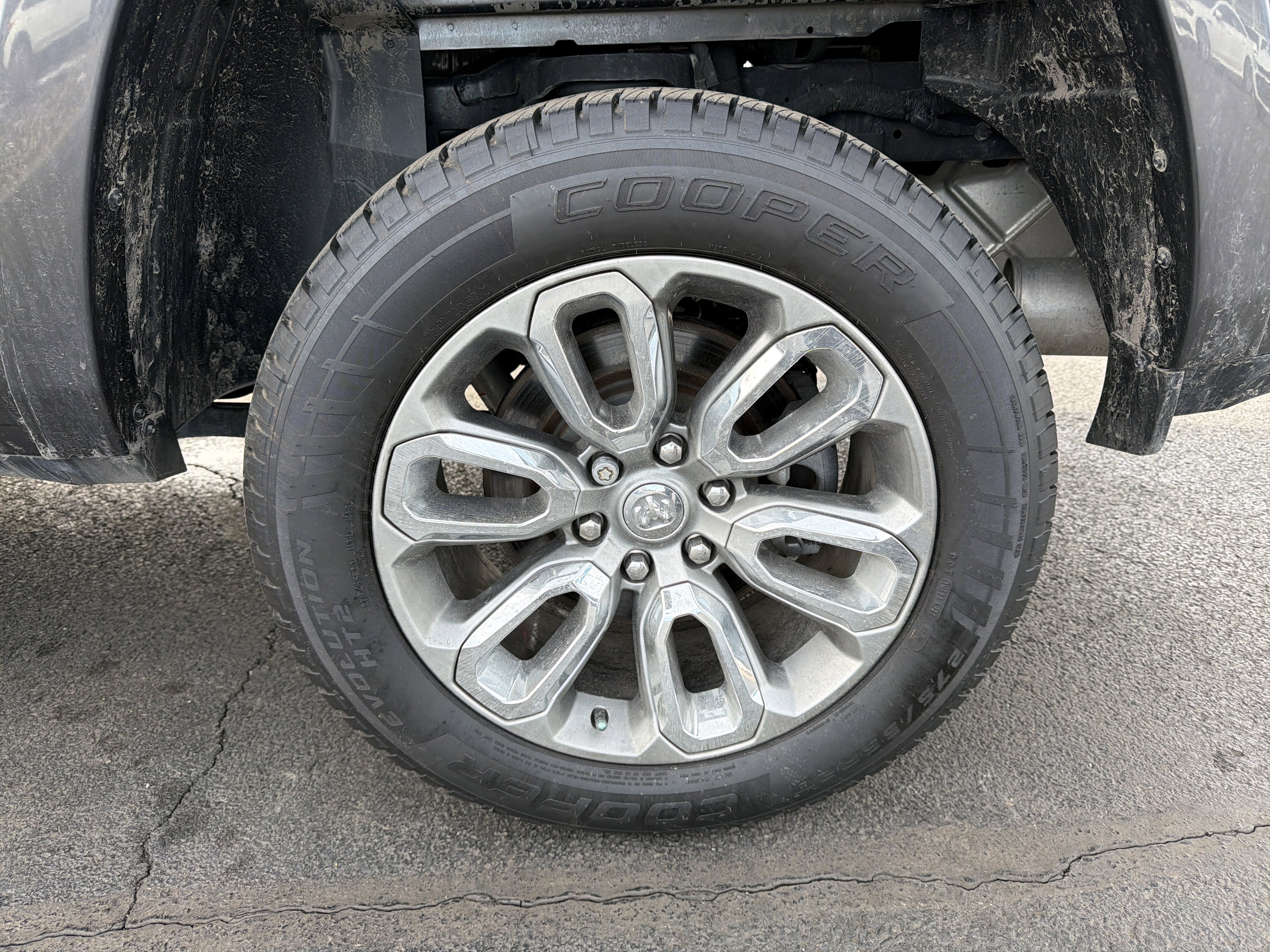 2021 RAM 1500 Laramie Crew Cab 4x4 6'4" Box