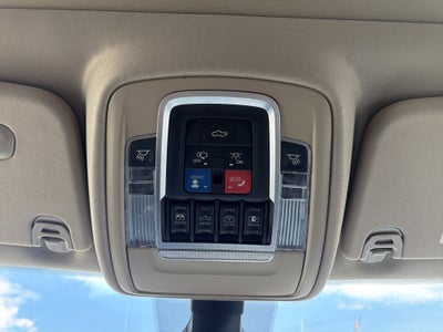 2019 RAM 1500 Laramie Crew Cab 4x4 6'4" Box