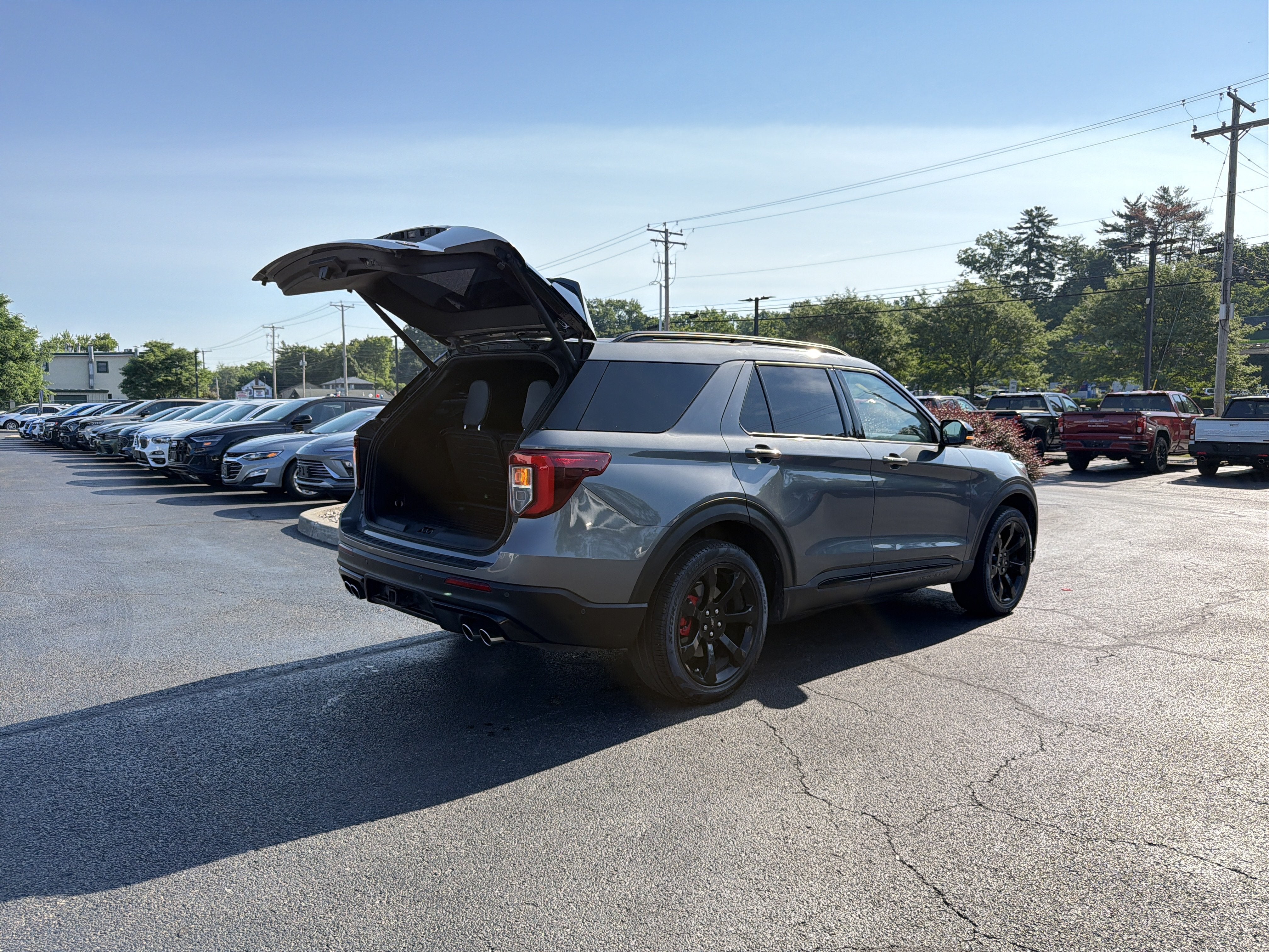 2021 Ford Explorer ST