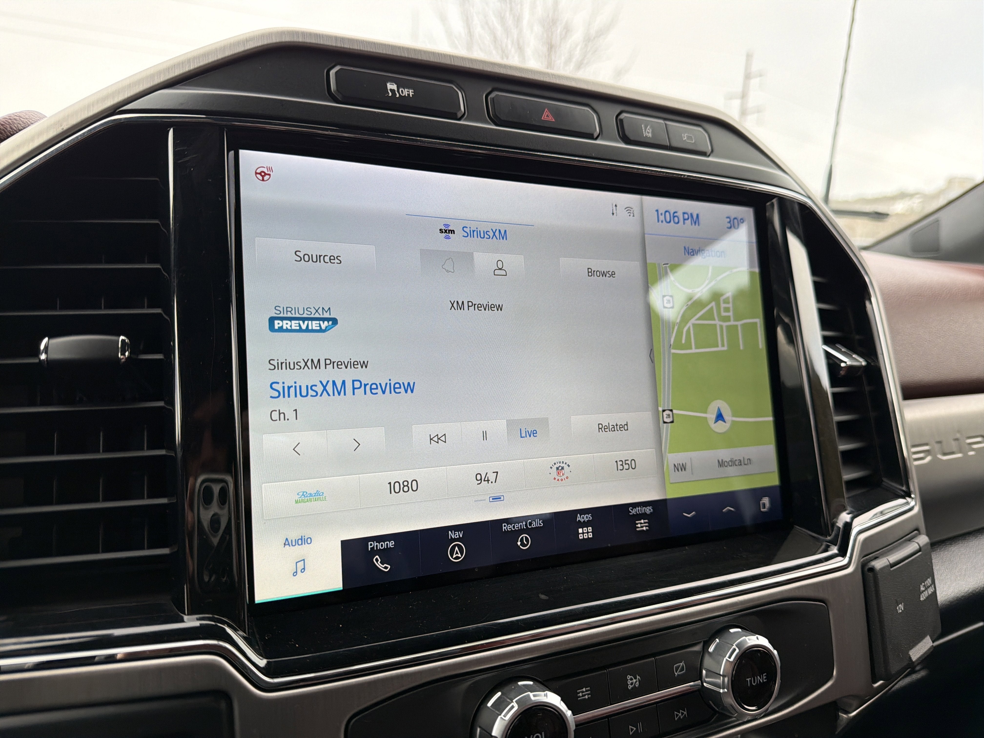 2022 Ford F-350 Platinum