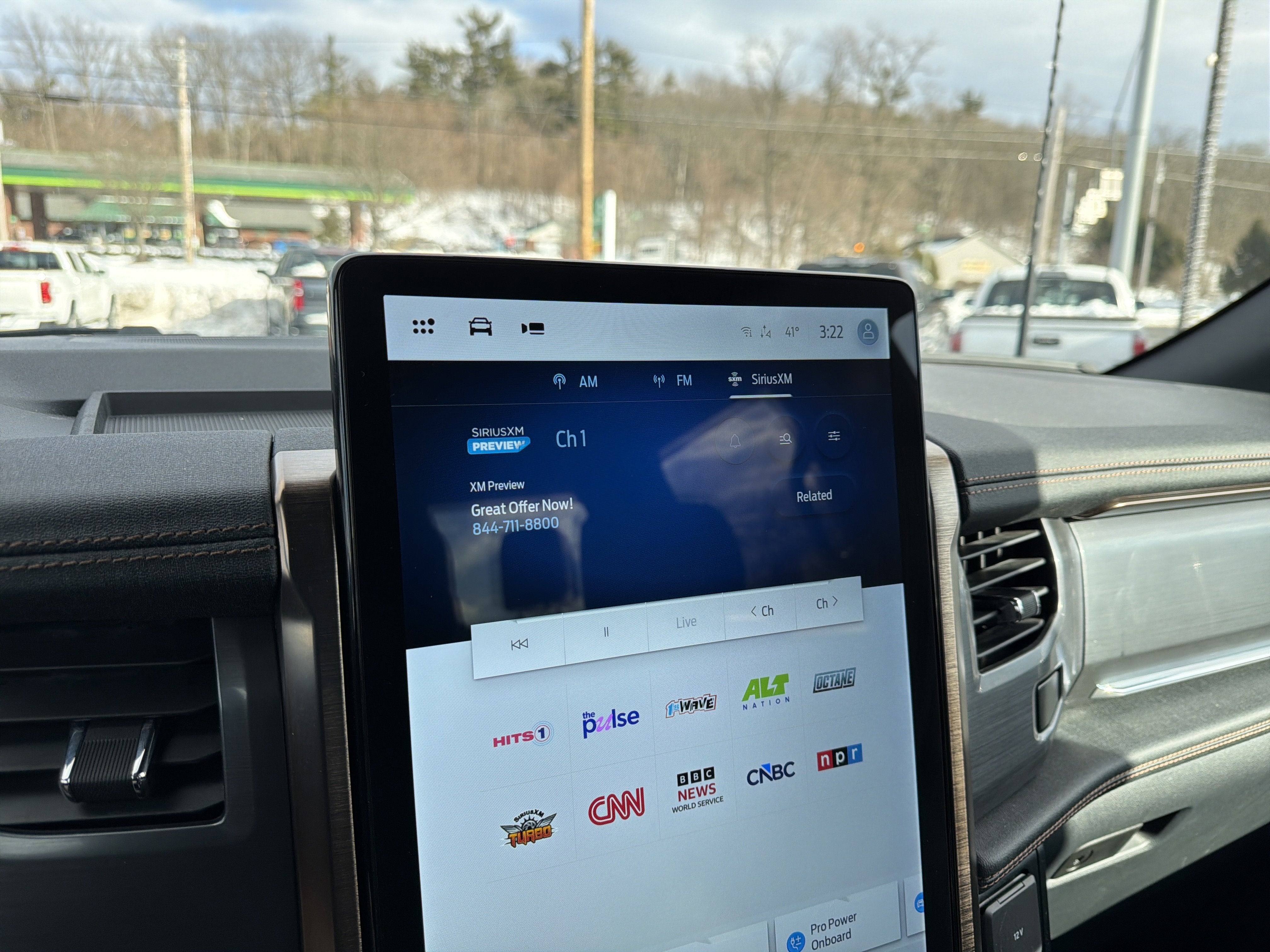 2023 Ford F-150 Lightning LARIAT