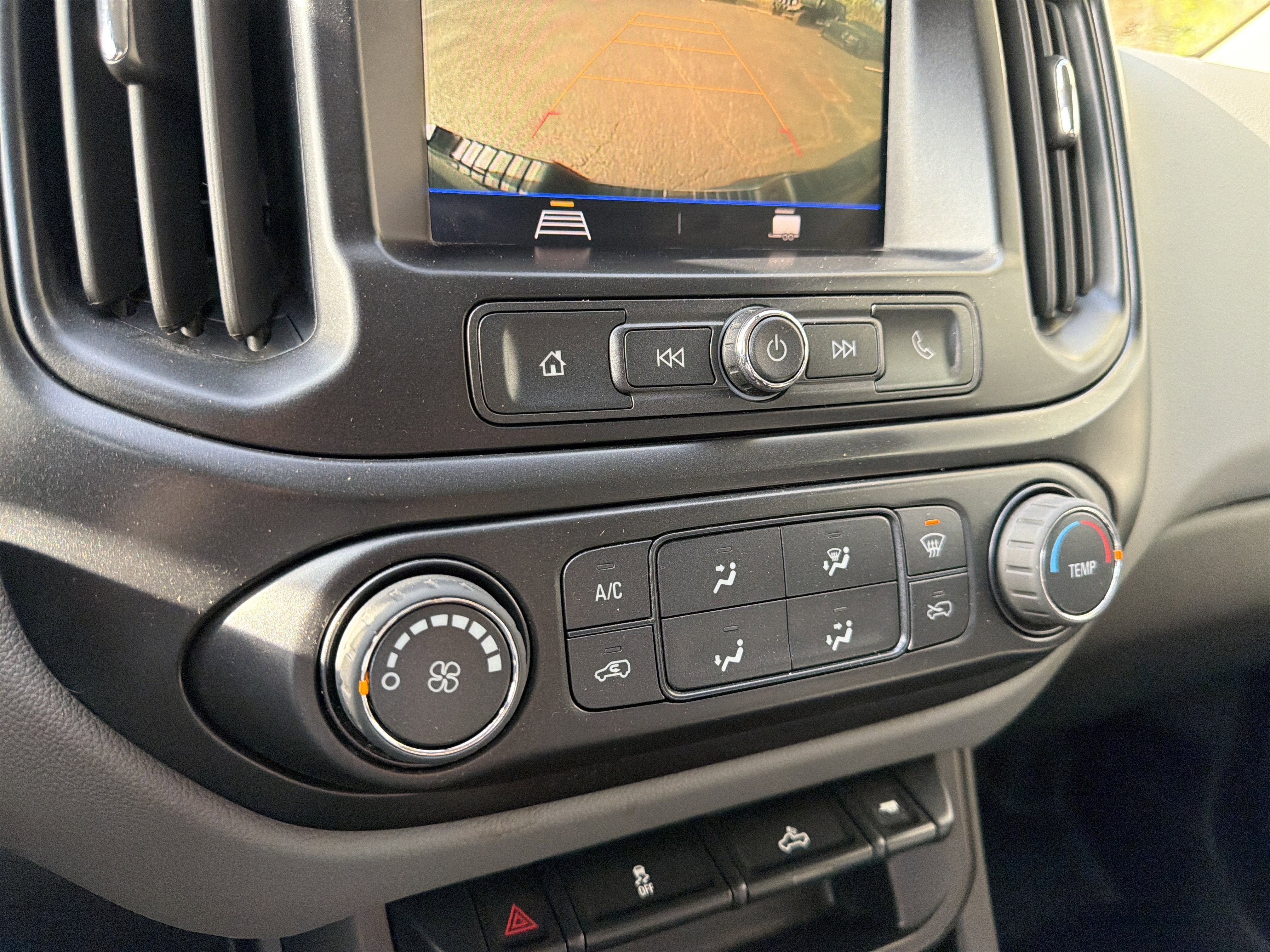 2022 Chevrolet Colorado WT