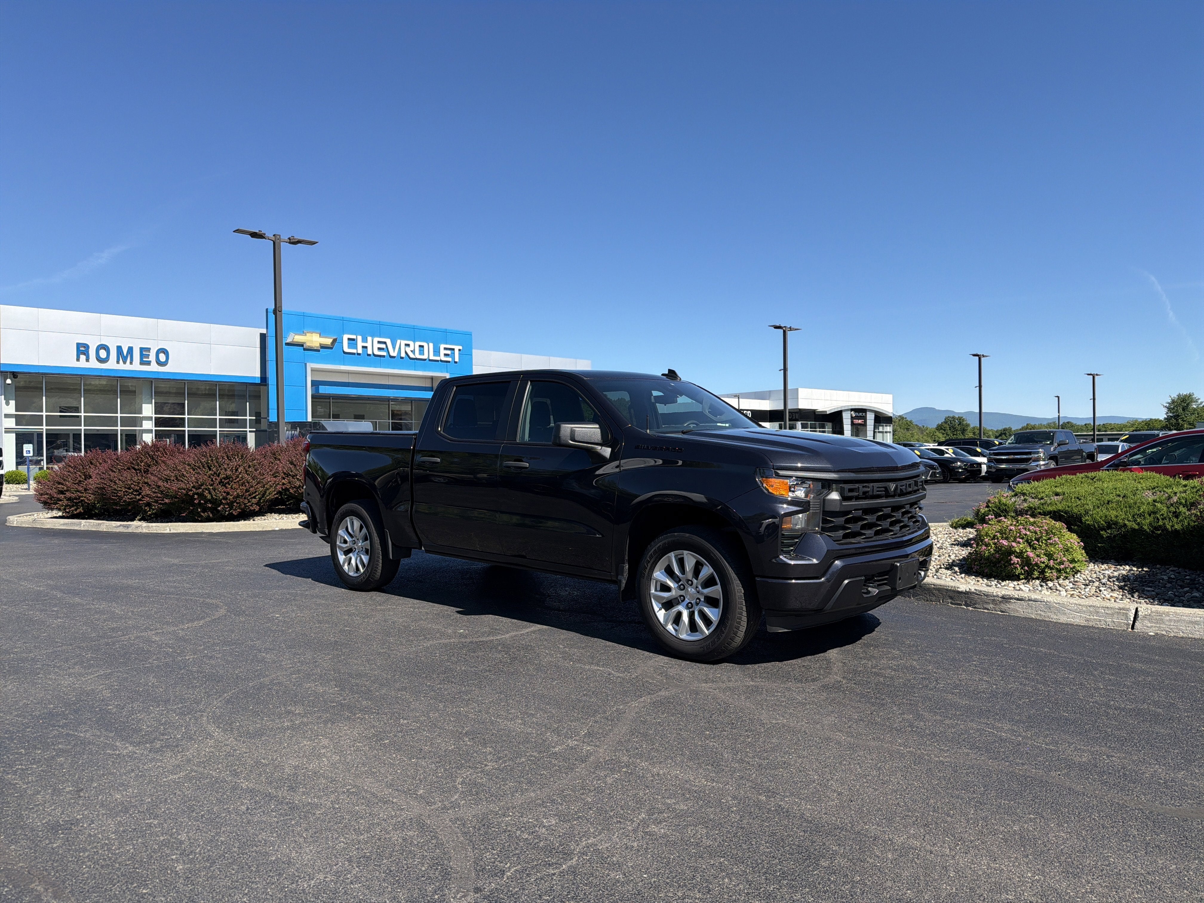 2023 Chevrolet Silverado 1500 Custom