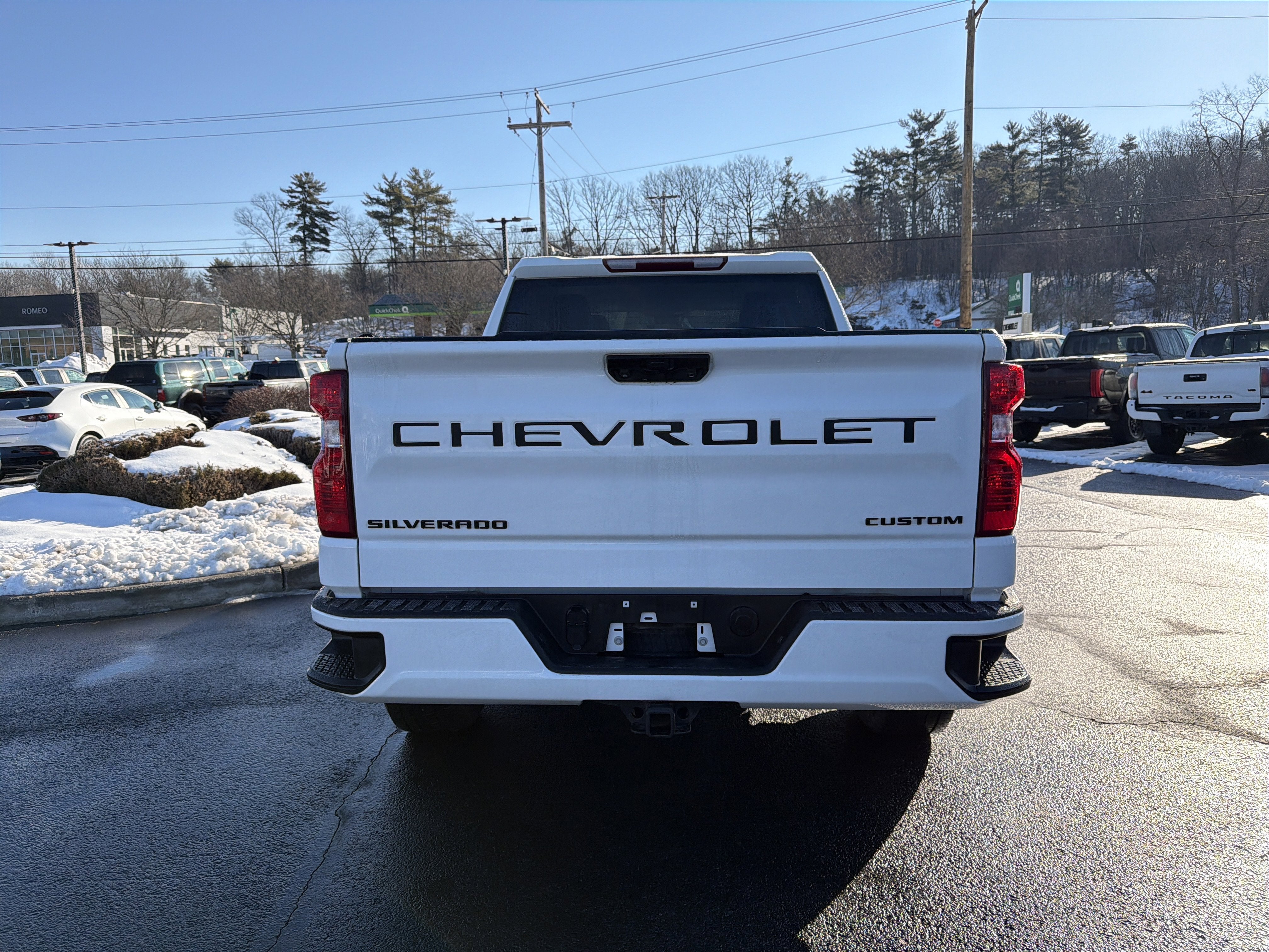 2023 Chevrolet Silverado 1500 Custom