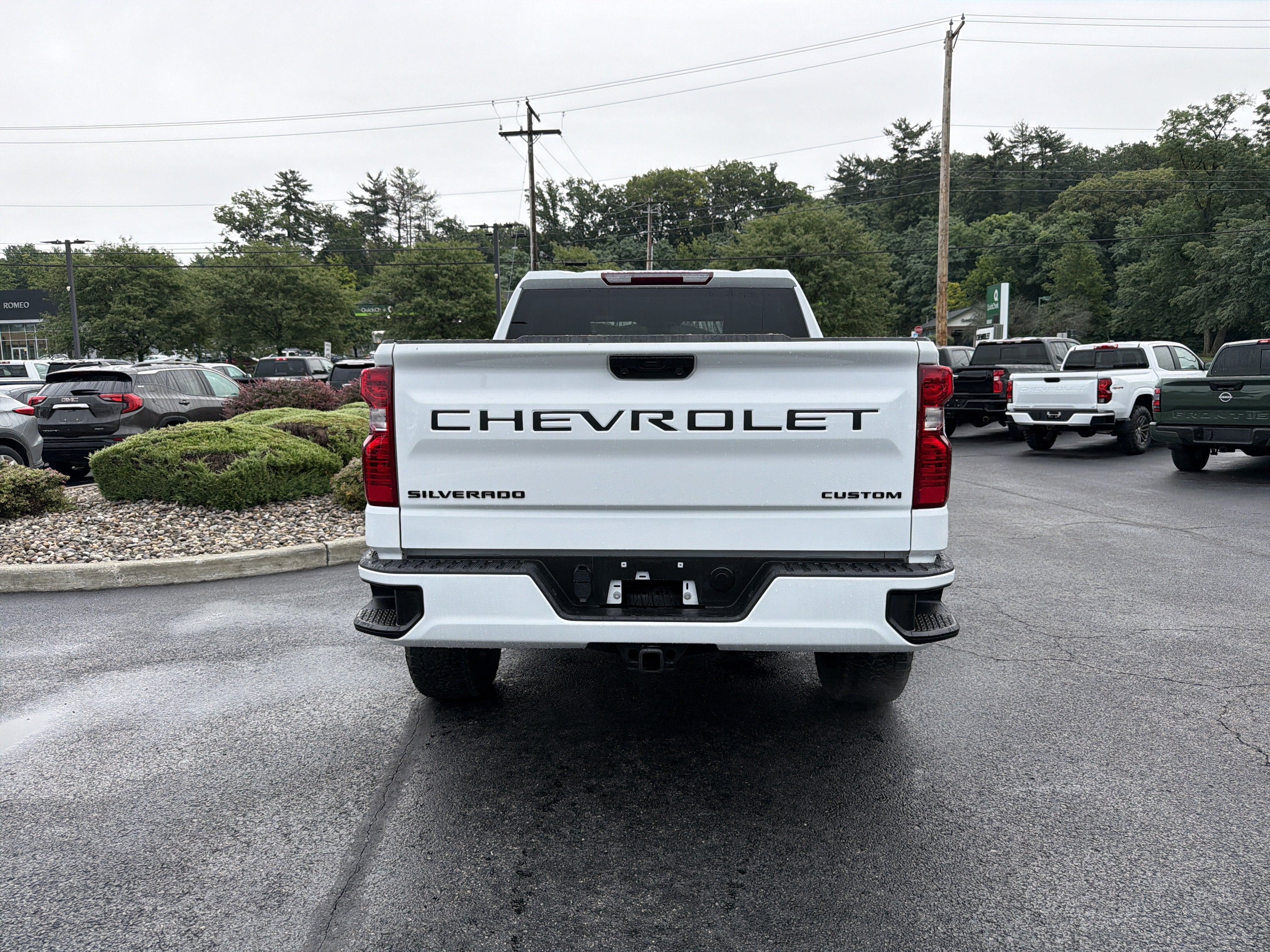 2024 Chevrolet Silverado 1500 Custom