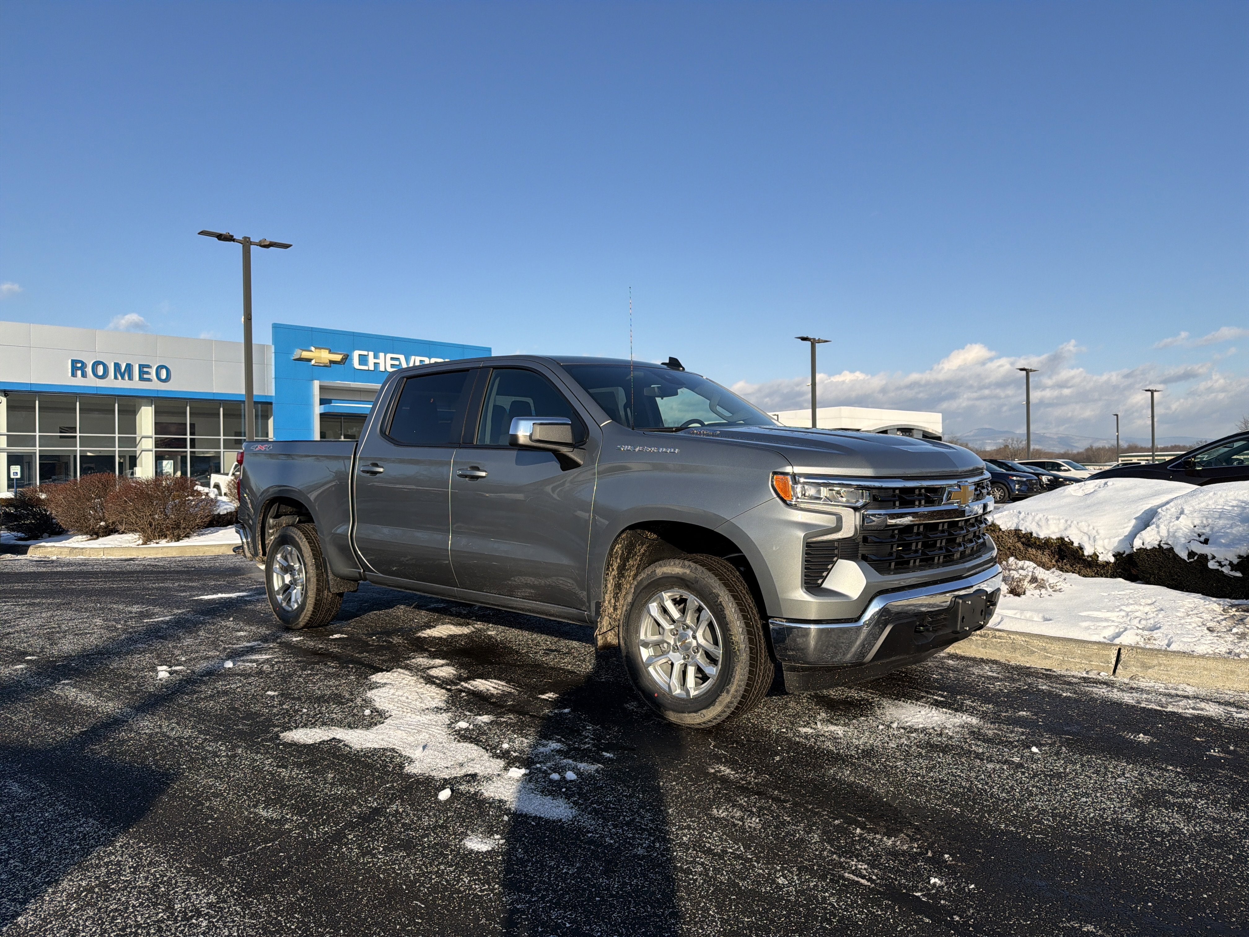 2026 Chevrolet Silverado 1500 LT (2FL)
