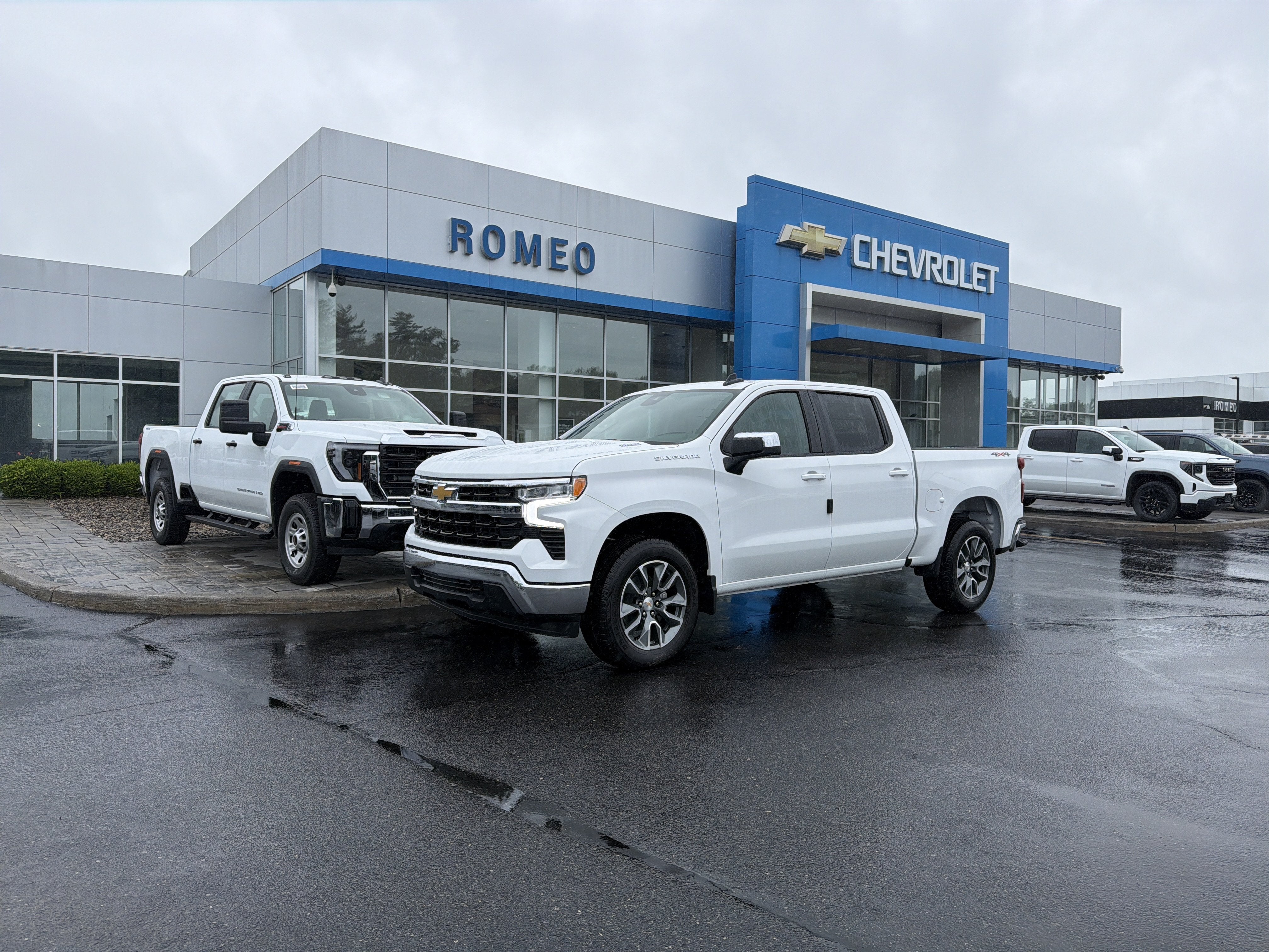 2026 Chevrolet Silverado 1500 LT (2FL)
