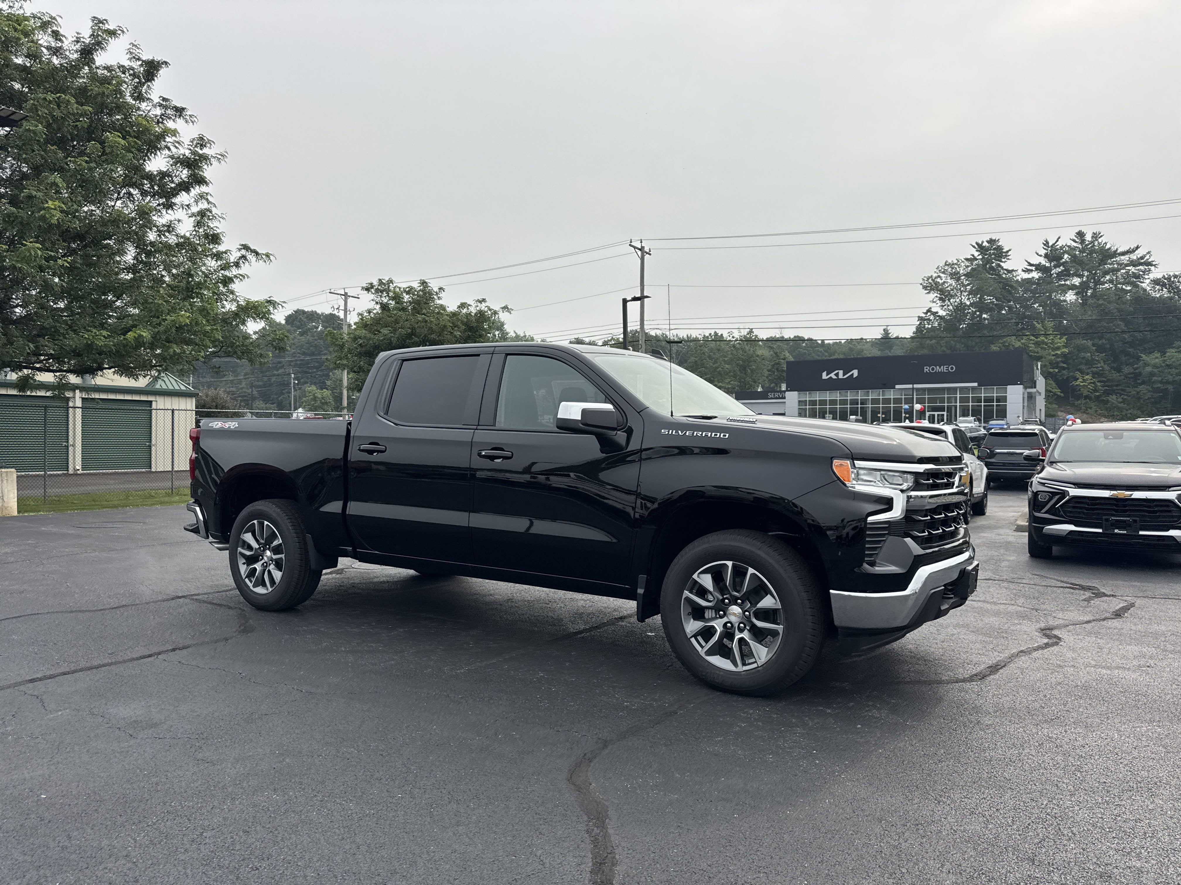 2026 Chevrolet Silverado 1500 LT (2FL)