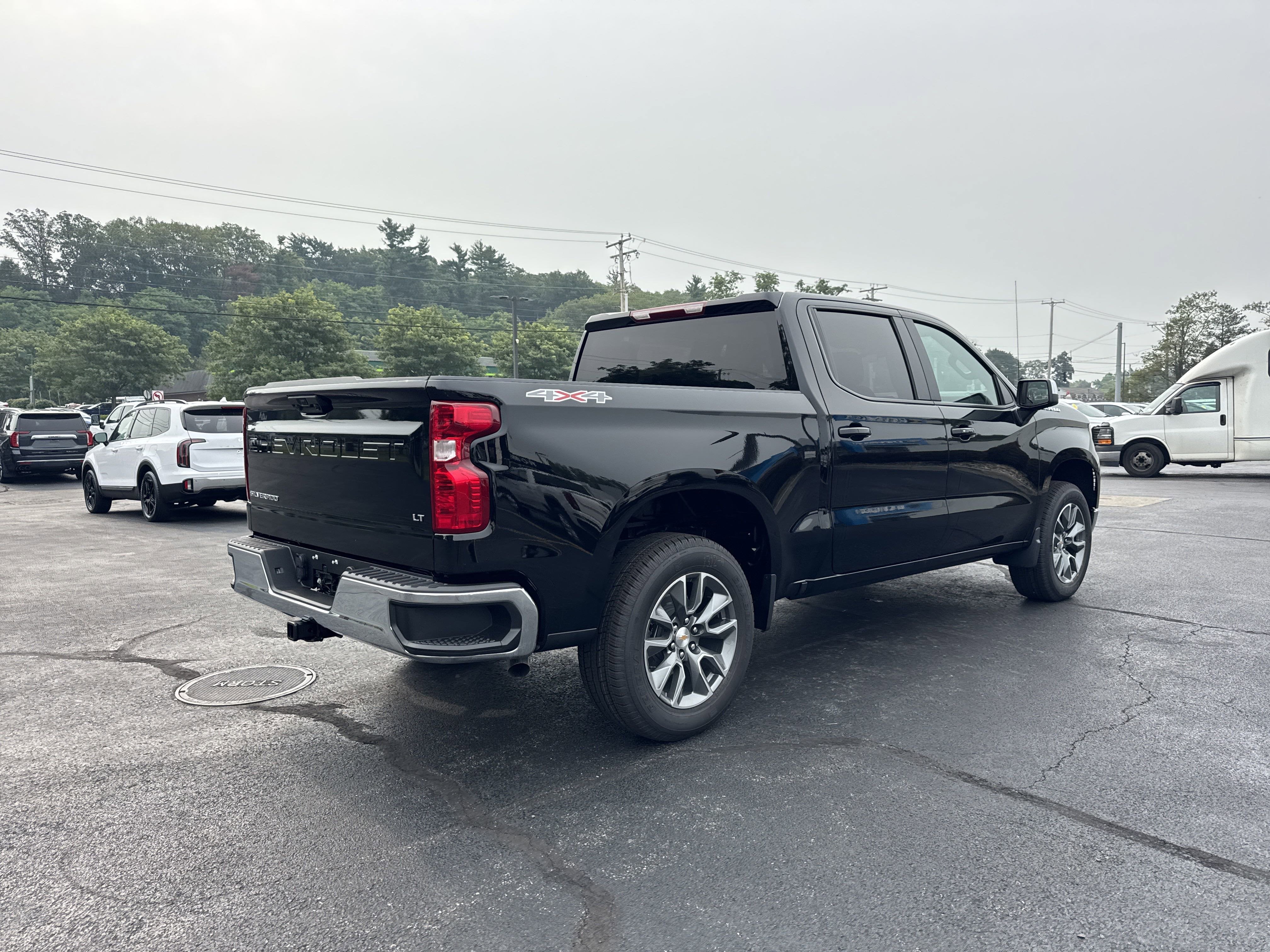 2026 Chevrolet Silverado 1500 LT (2FL)