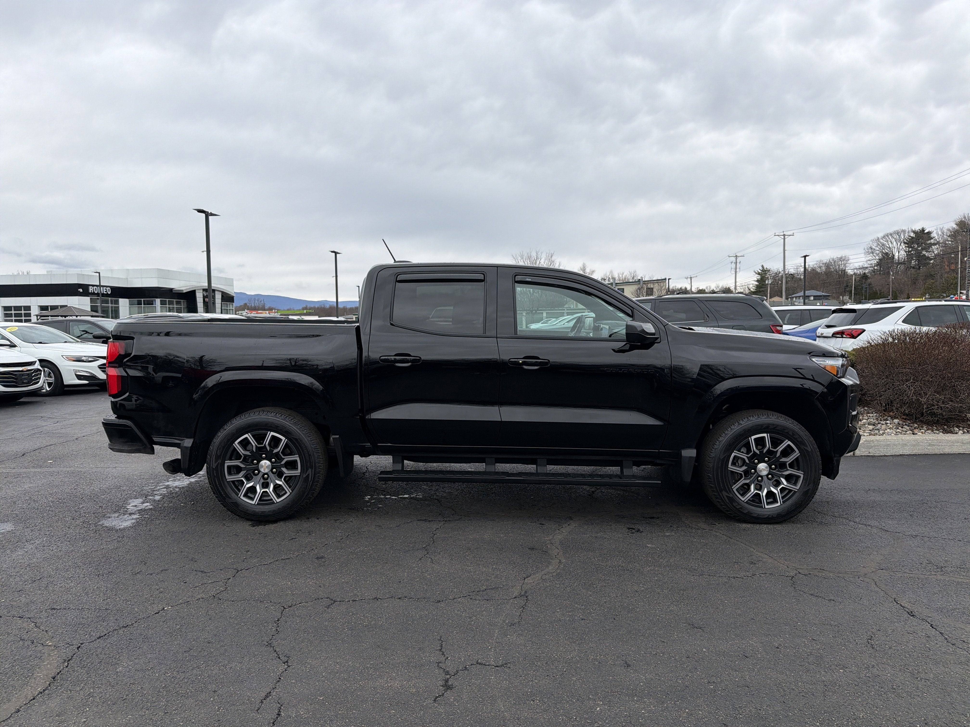 2024 Chevrolet Colorado LT