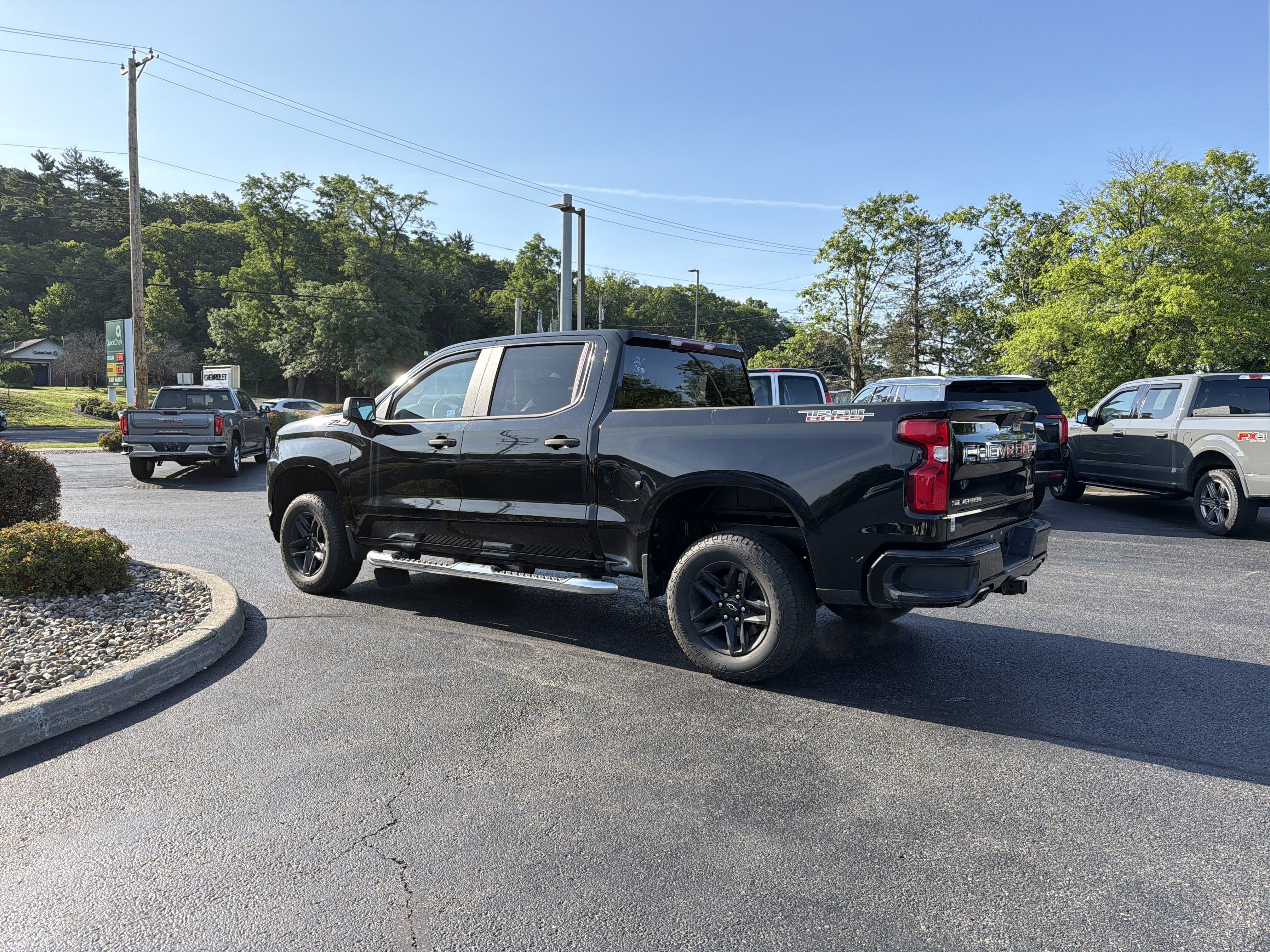 2020 Chevrolet Silverado 1500 Custom Trail Boss