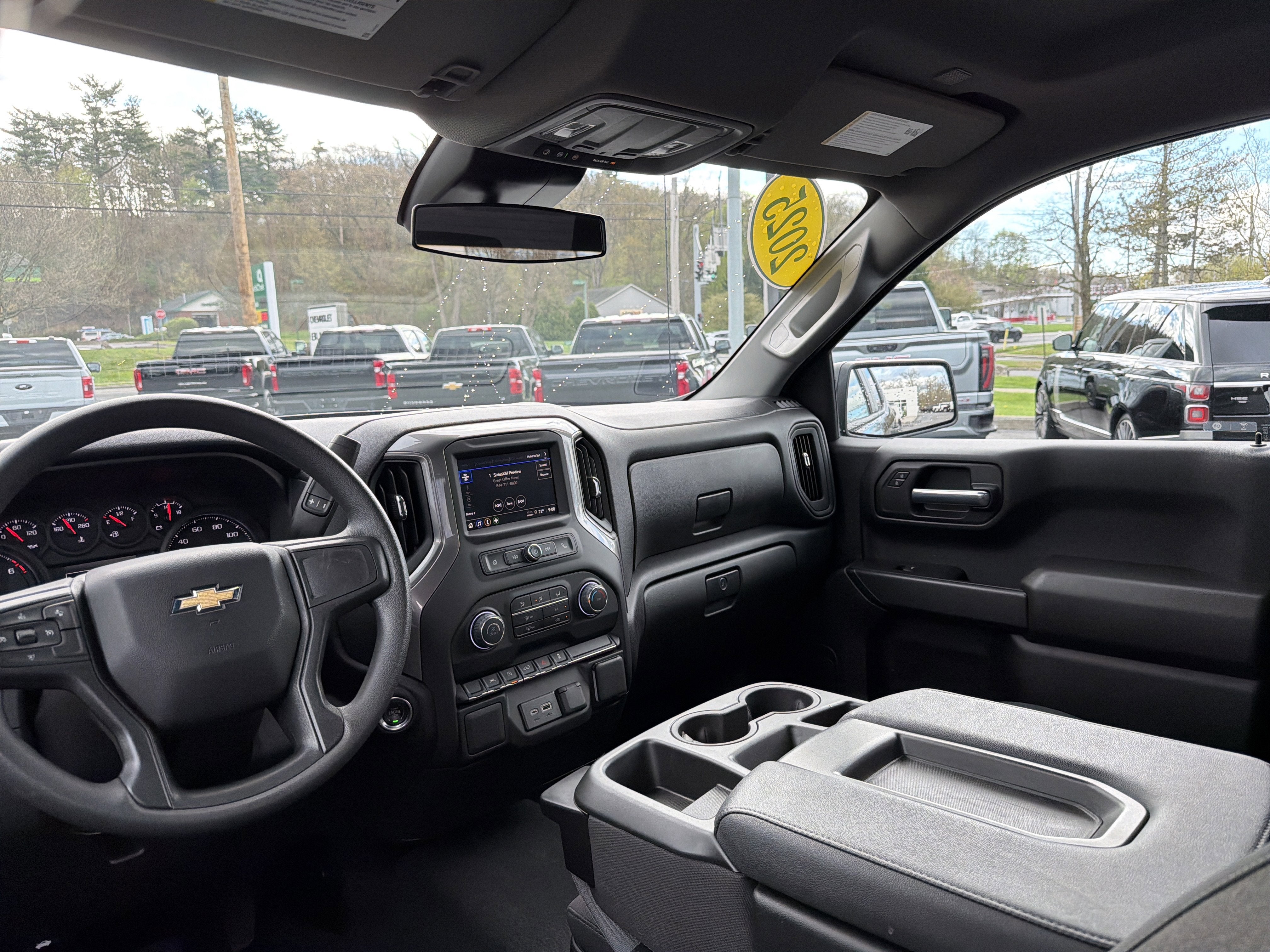 2025 Chevrolet Silverado 1500 Custom