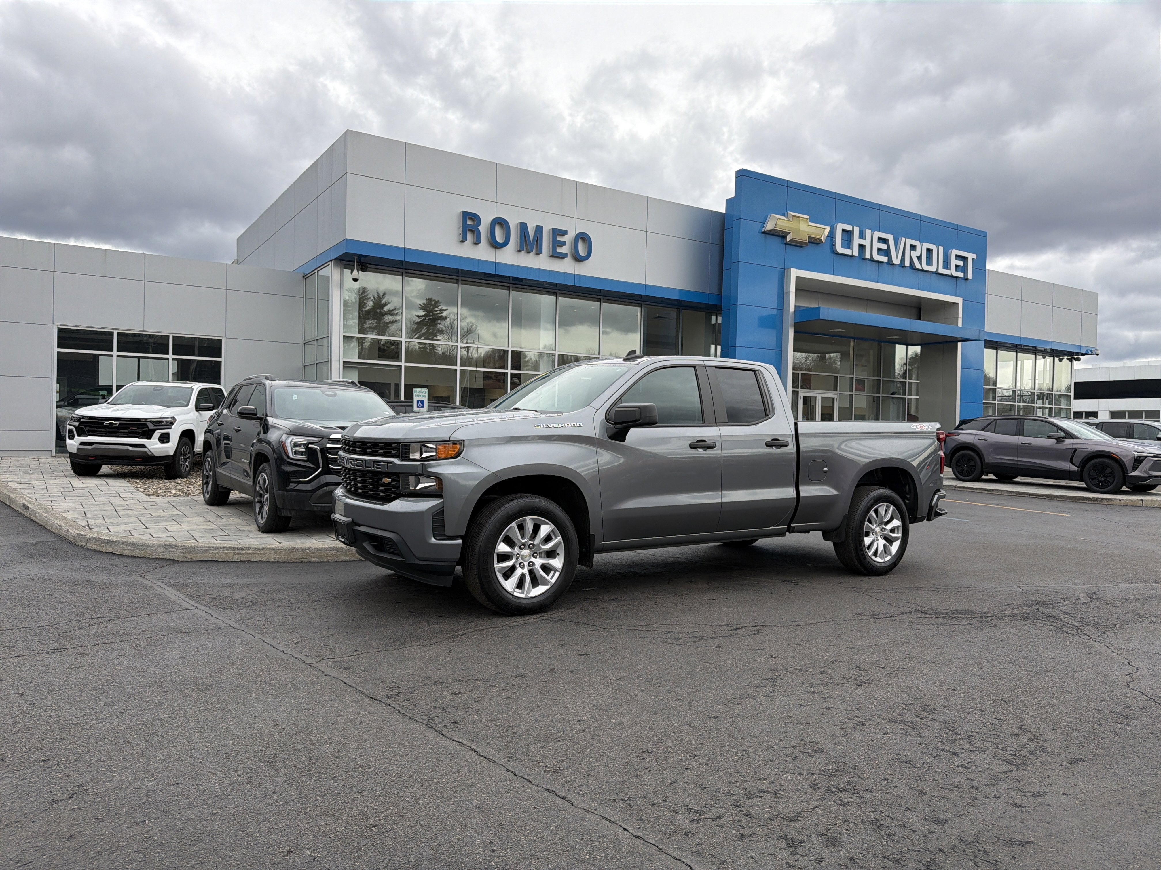 2020 Chevrolet Silverado 1500 Custom